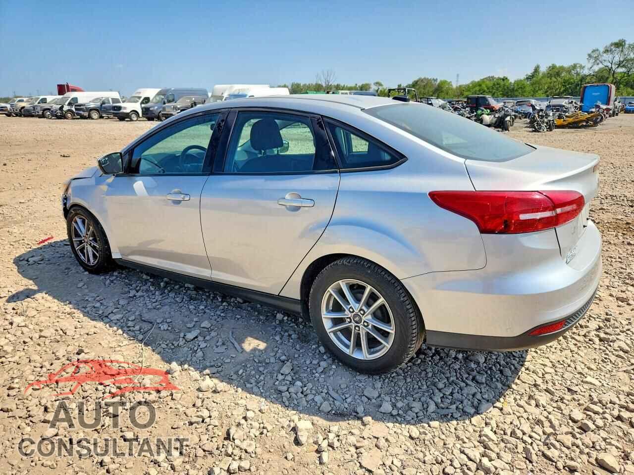 FORD FOCUS 2015 - 1FADP3F26FL360359