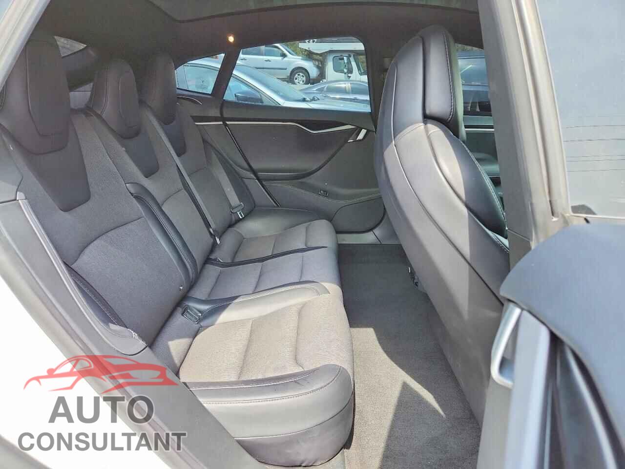 TESLA MODEL S 2018 - 5YJSA1E24JF294852