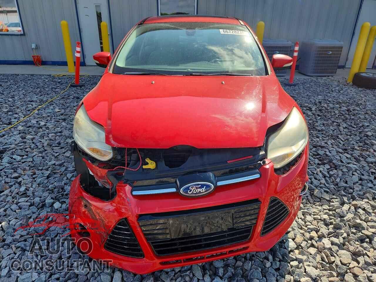 FORD FOCUS 2012 - 1FAHP3M2XCL357819