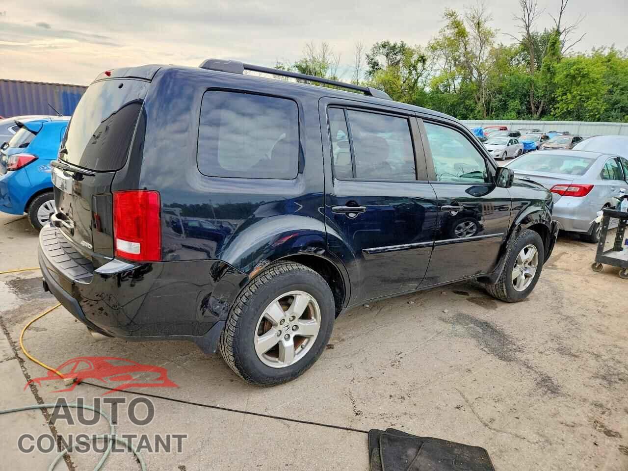 HONDA PILOT 2011 - 5FNYF4H42BB106762