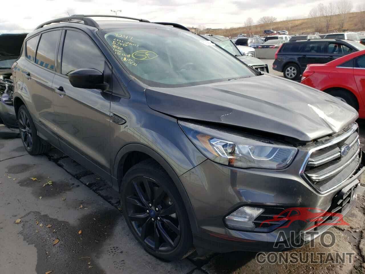FORD ESCAPE 2018 - 1FMCU9GD3JUD21373