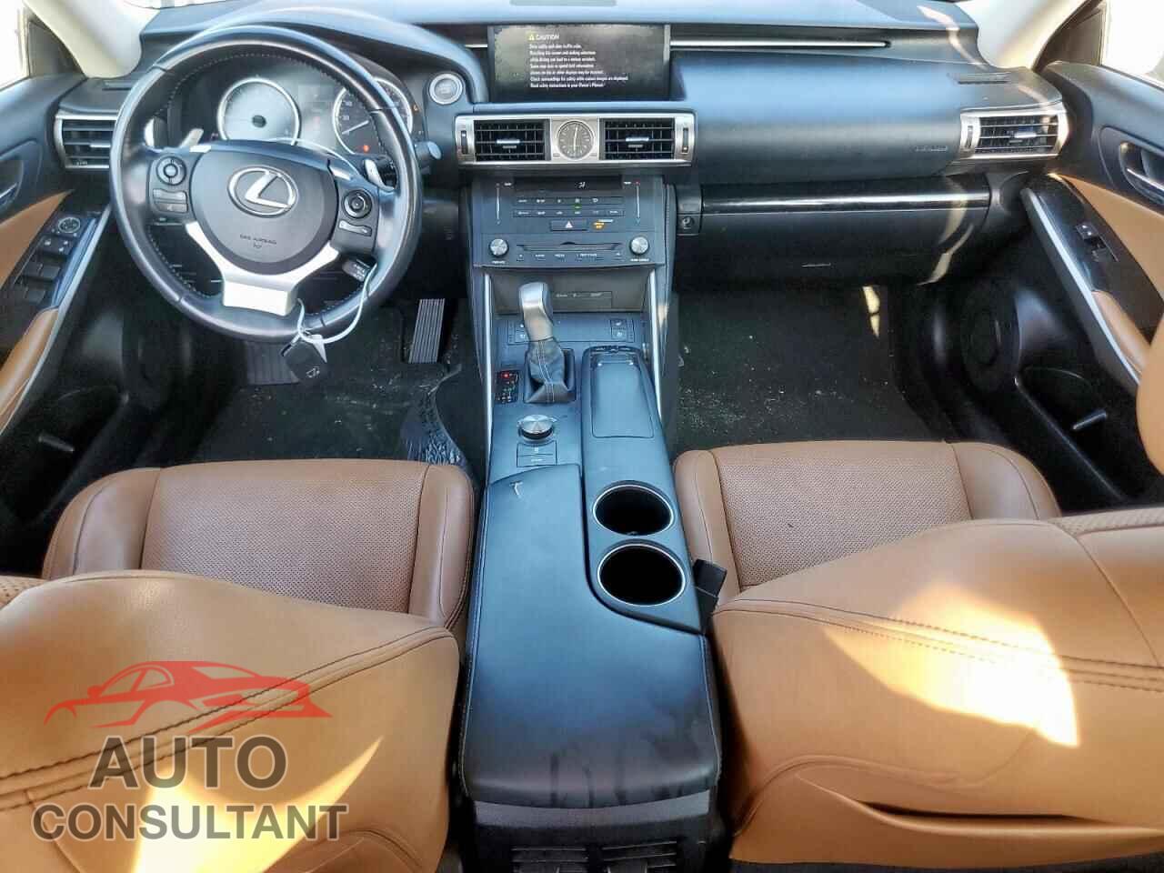 LEXUS IS 2015 - JTHCF1D20F5019378