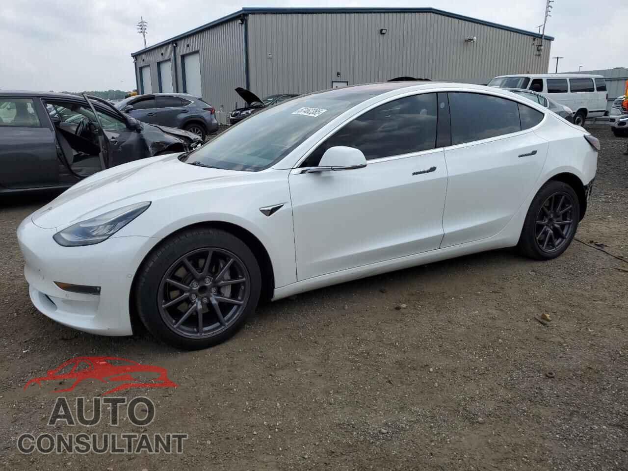 TESLA MODEL 3 2019 - 5YJ3E1EAXKF326513