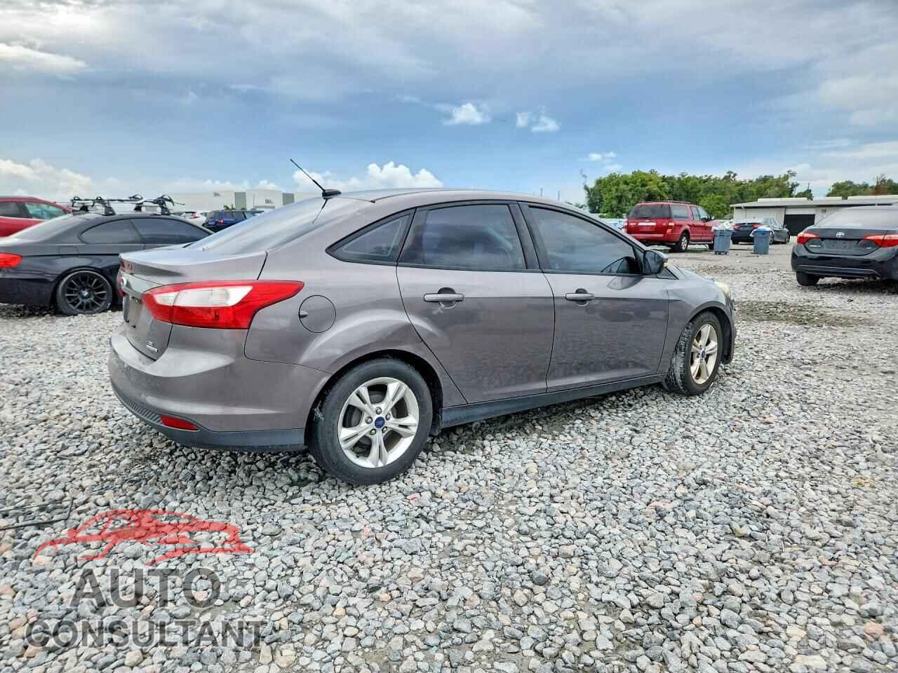 FORD FOCUS 2014 - 1FADP3F29EL260836