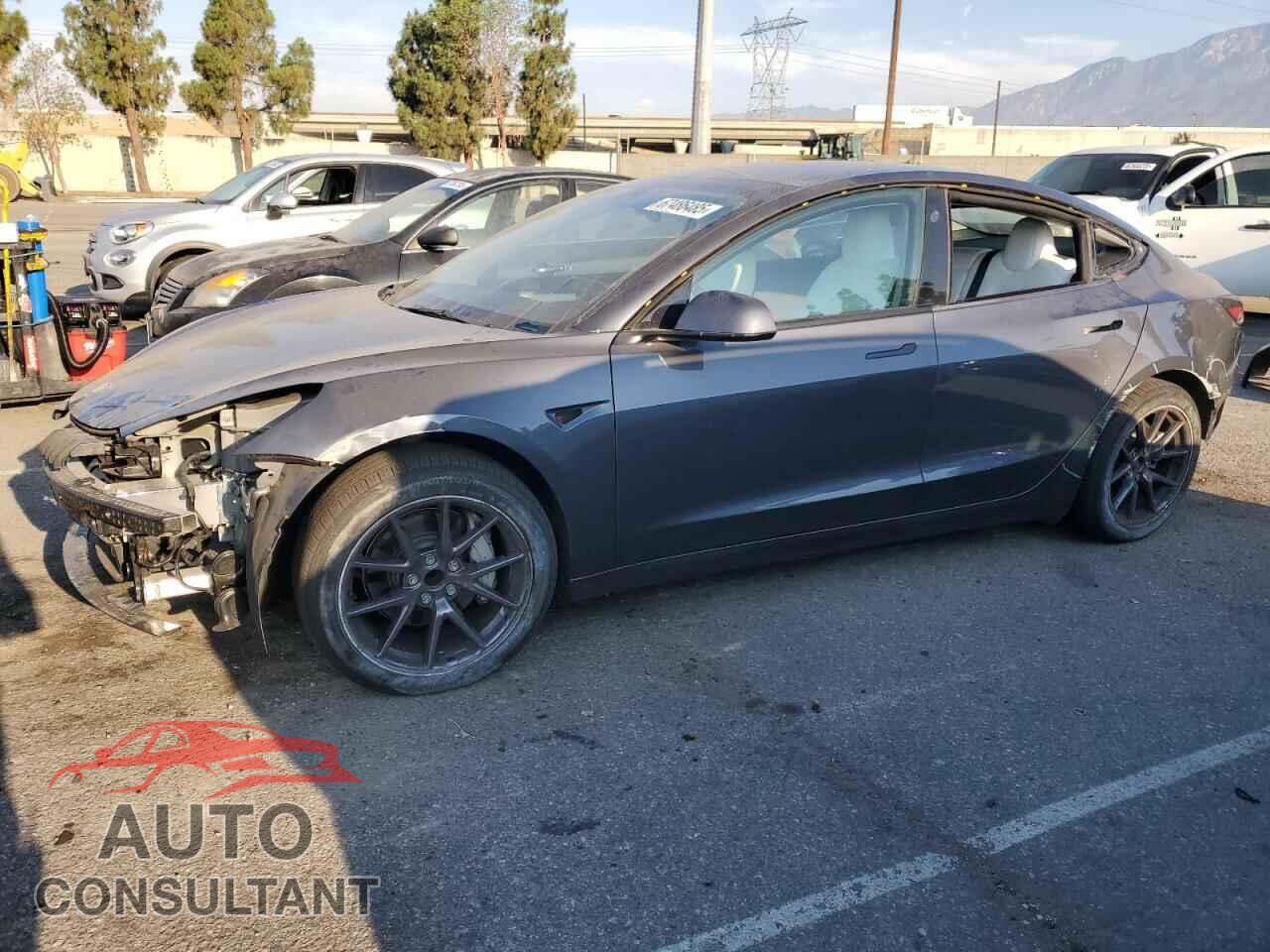 TESLA MODEL 3 2023 - 5YJ3E1EA7PF654284