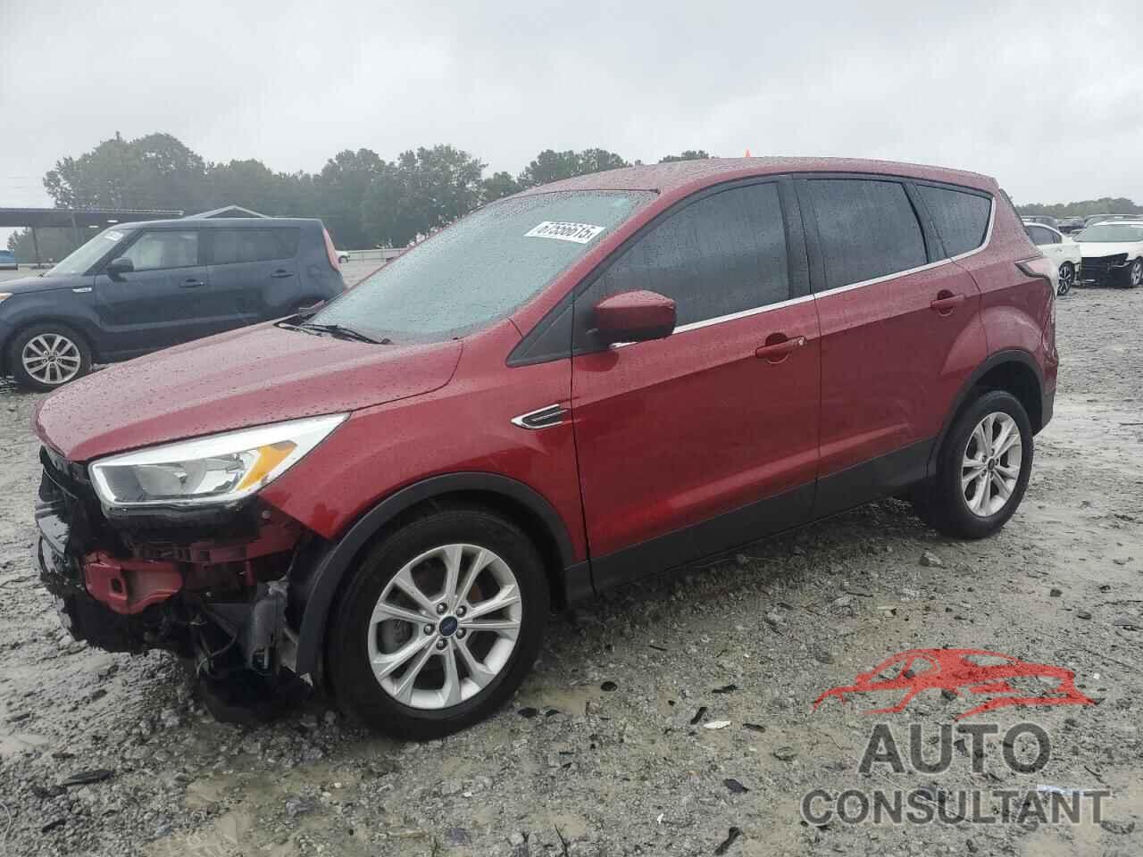 FORD ESCAPE 2017 - 1FMCU0GD2HUA18879
