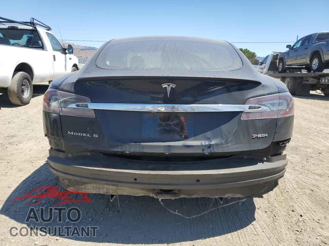 TESLA MODEL S 2013 - 5YJSA1DP7DFP07221