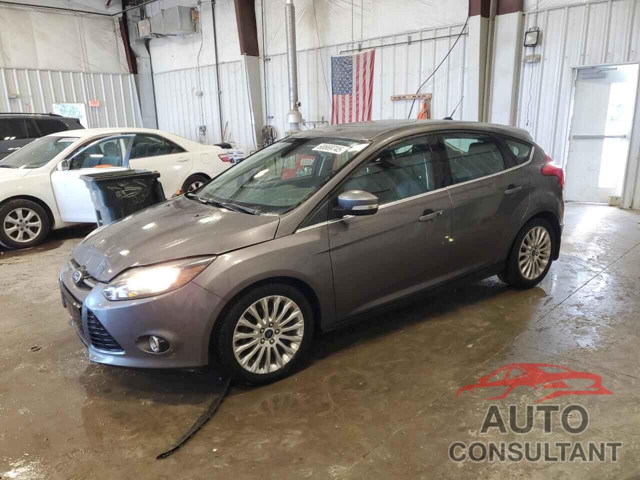 FORD FOCUS 2012 - 1FAHP3N21CL245246
