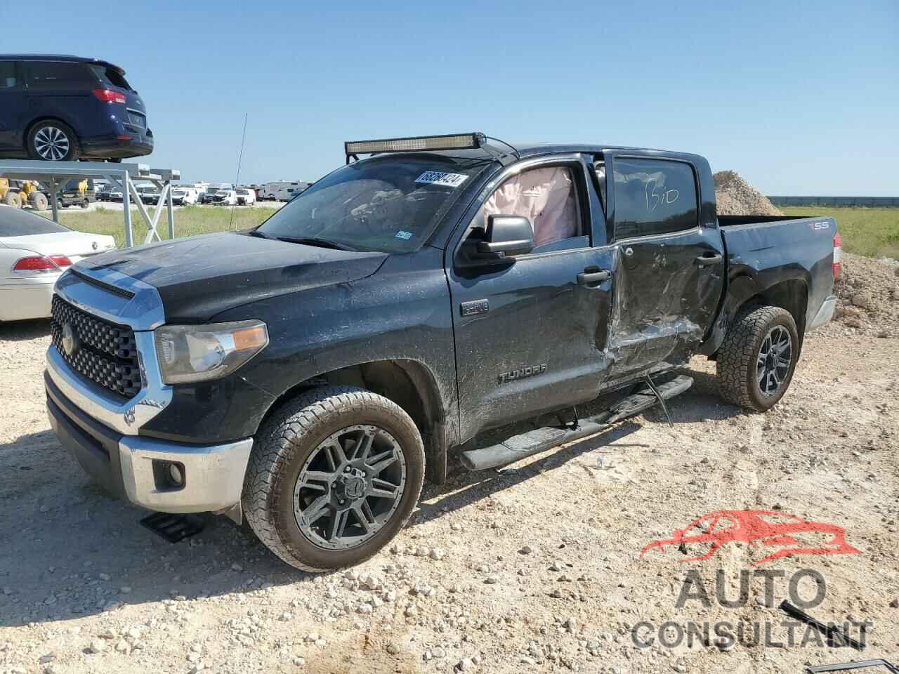 TOYOTA TUNDRA 2019 - 5TFDW5F19KX787344