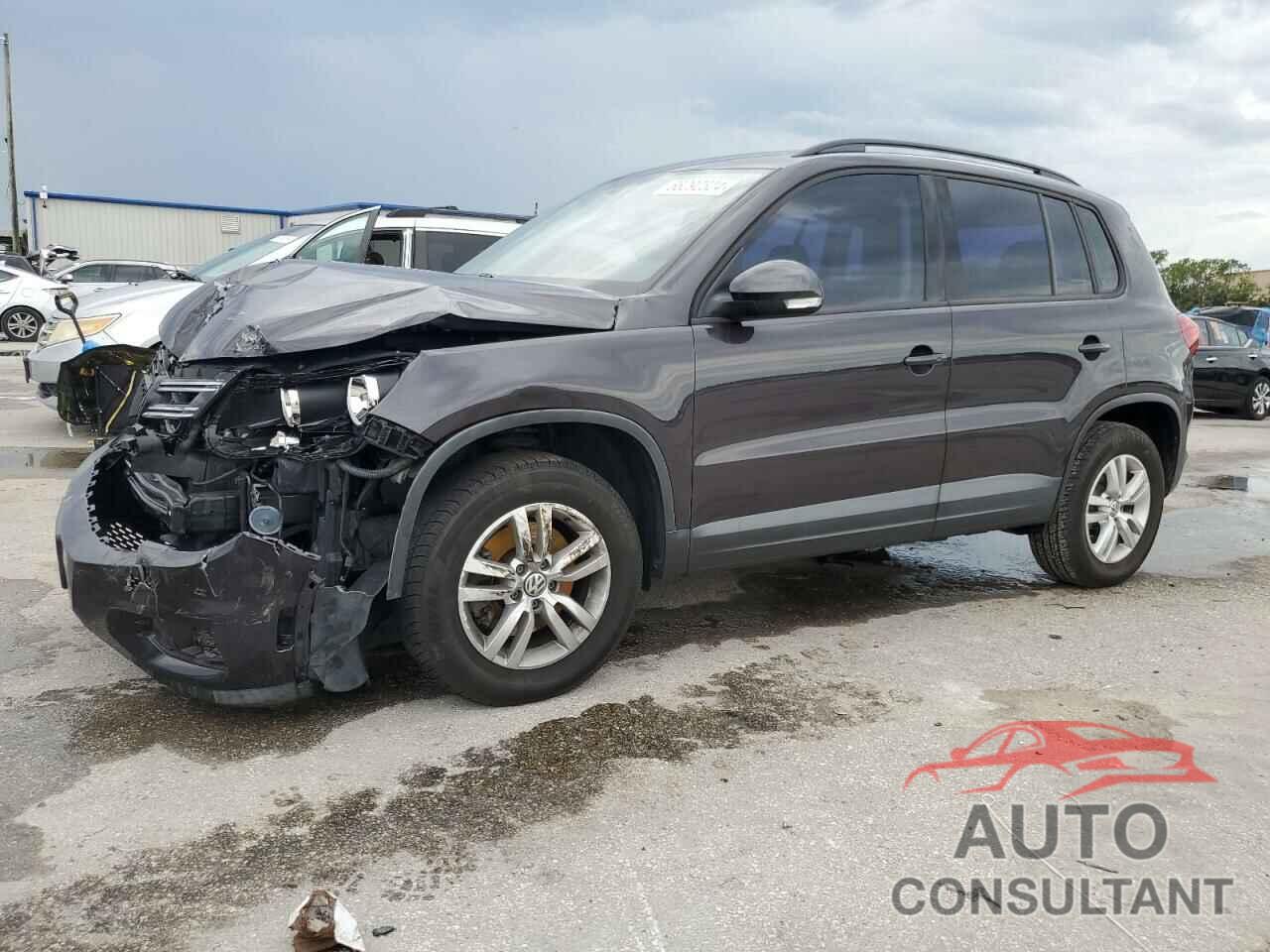 VOLKSWAGEN TIGUAN 2016 - WVGAV7AX1GW516199