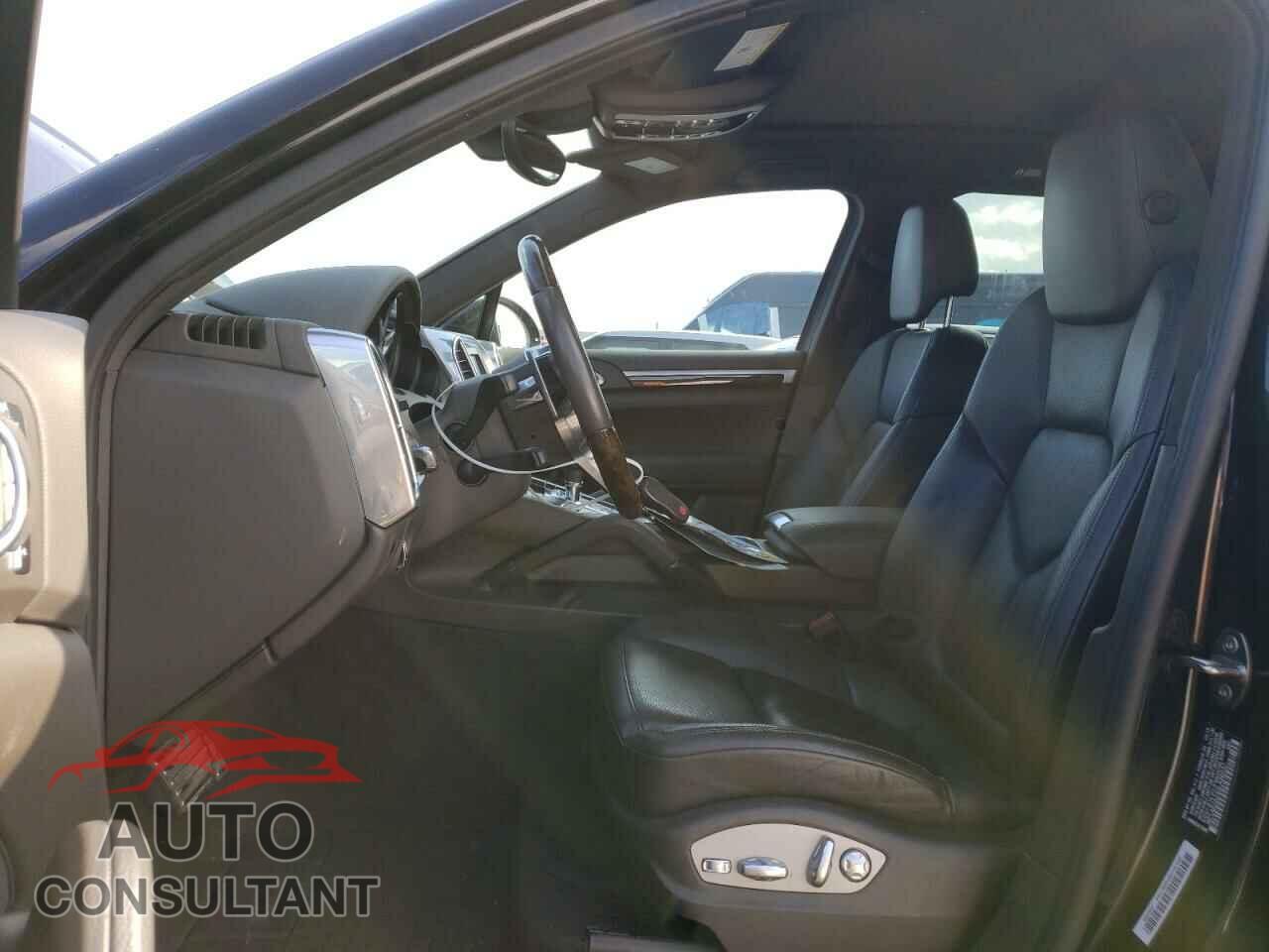 PORSCHE CAYENNE 2016 - WP1AB2A24GLA96037