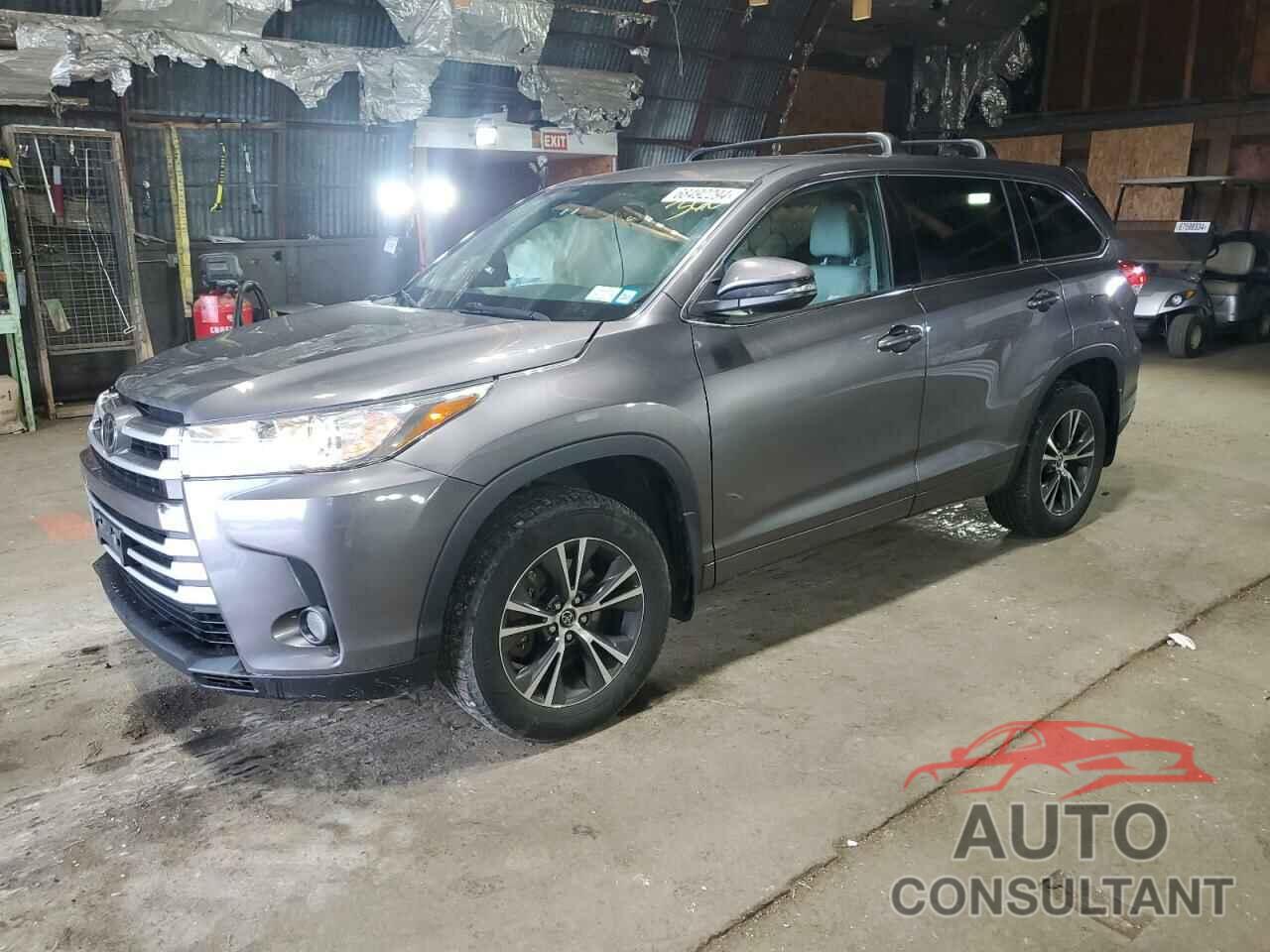 TOYOTA HIGHLANDER 2018 - 5TDBZRFH0JS826961