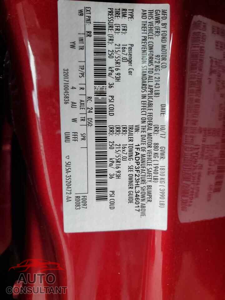 FORD FOCUS 2017 - 1FADP3F23HL346017
