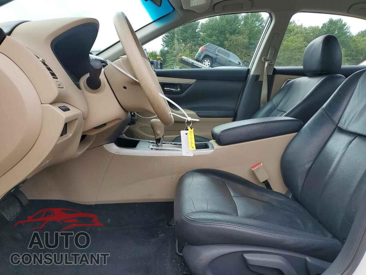 NISSAN ALTIMA 2015 - 1N4AL3AP9FC206777