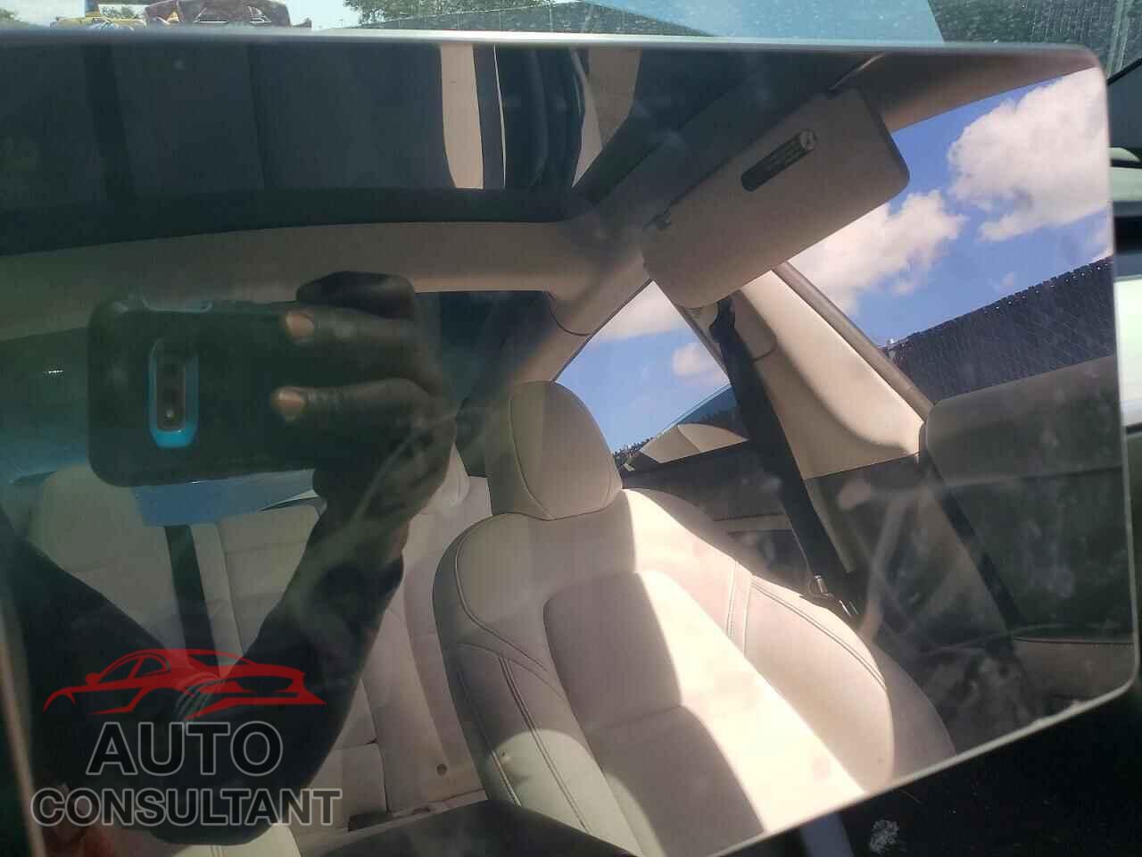 TESLA MODEL 3 2023 - 5YJ3E1EA2PF510058