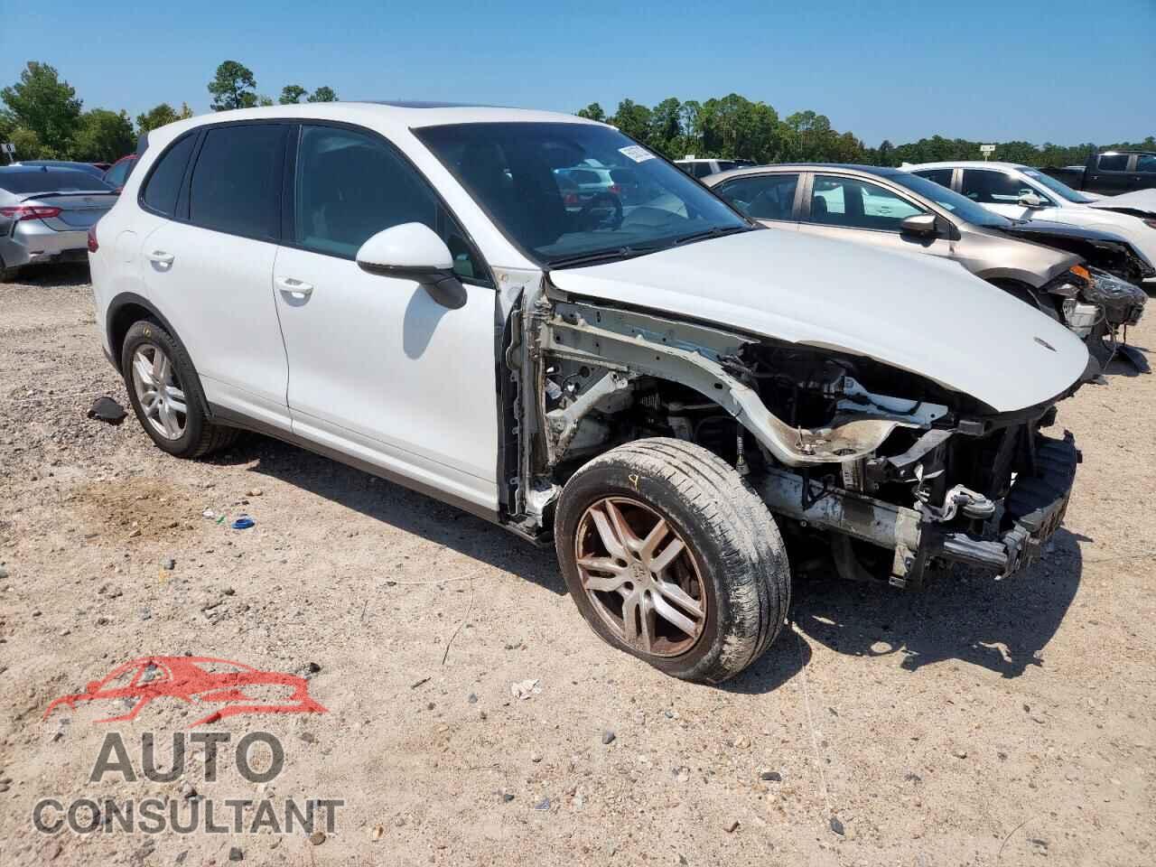 PORSCHE CAYENNE 2018 - WP1AA2A23JKA04545