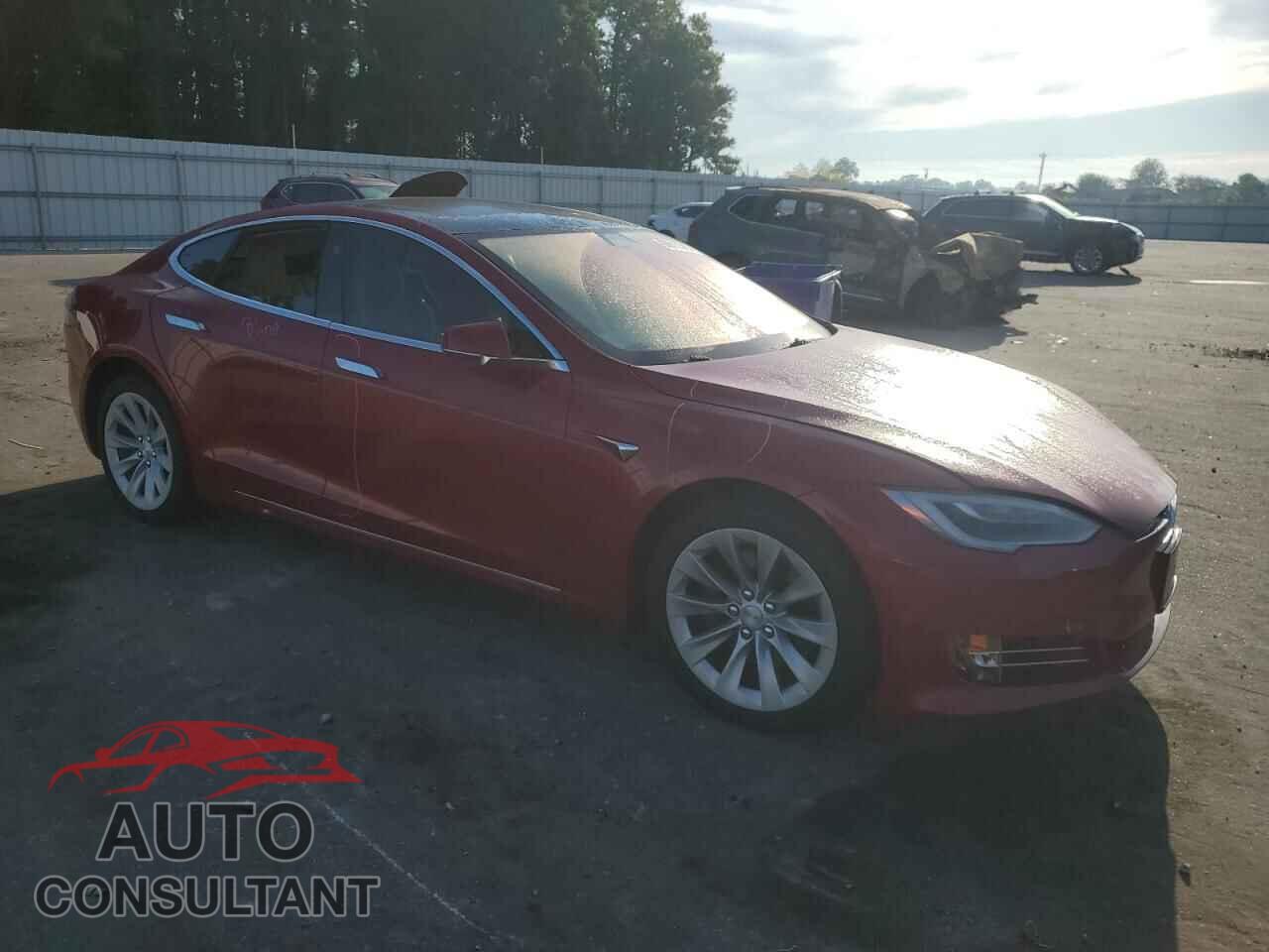 TESLA MODEL S 2017 - 5YJSA1E13HF176437