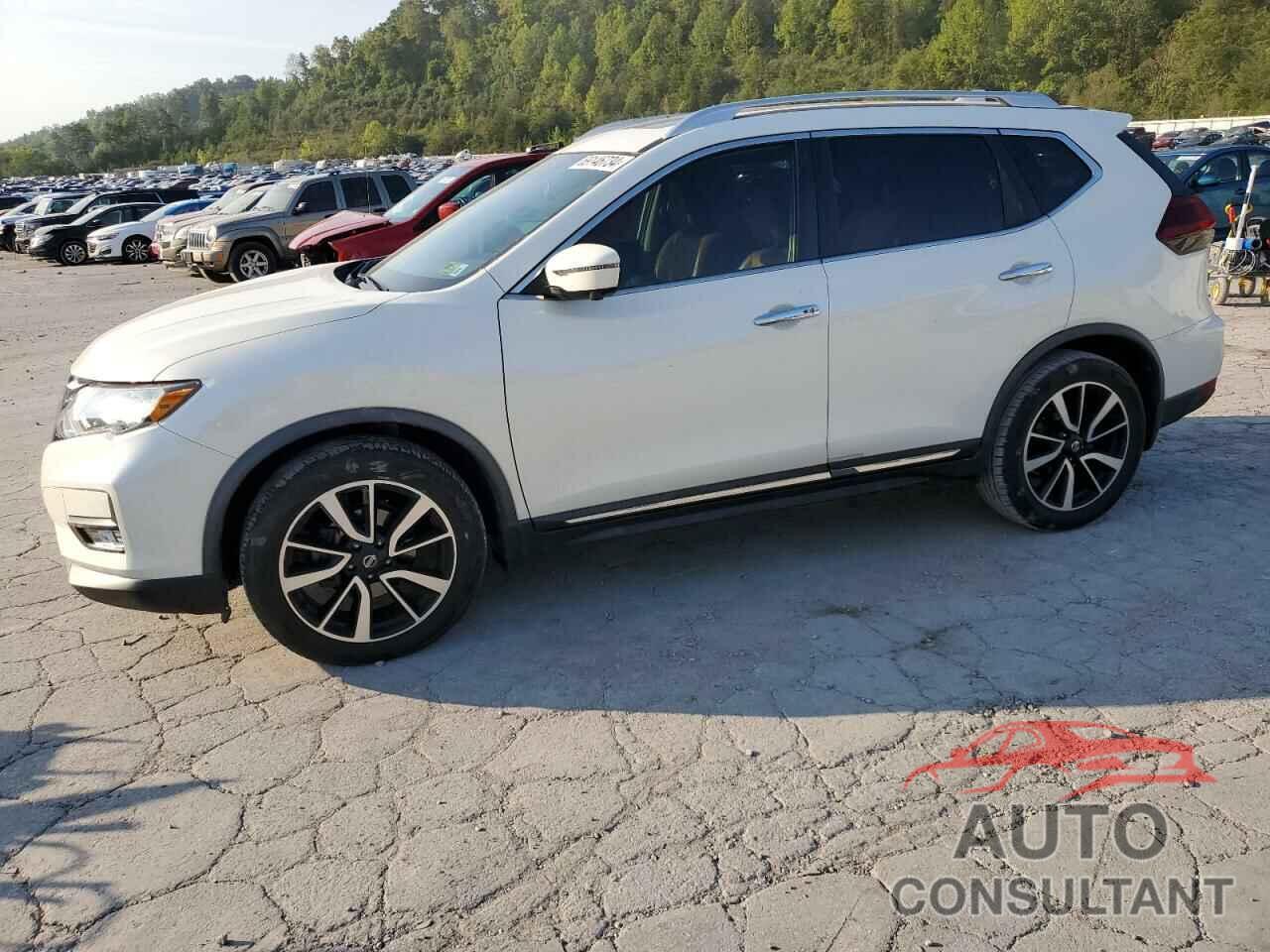 NISSAN ROGUE 2018 - JN8AT2MT5JW488201