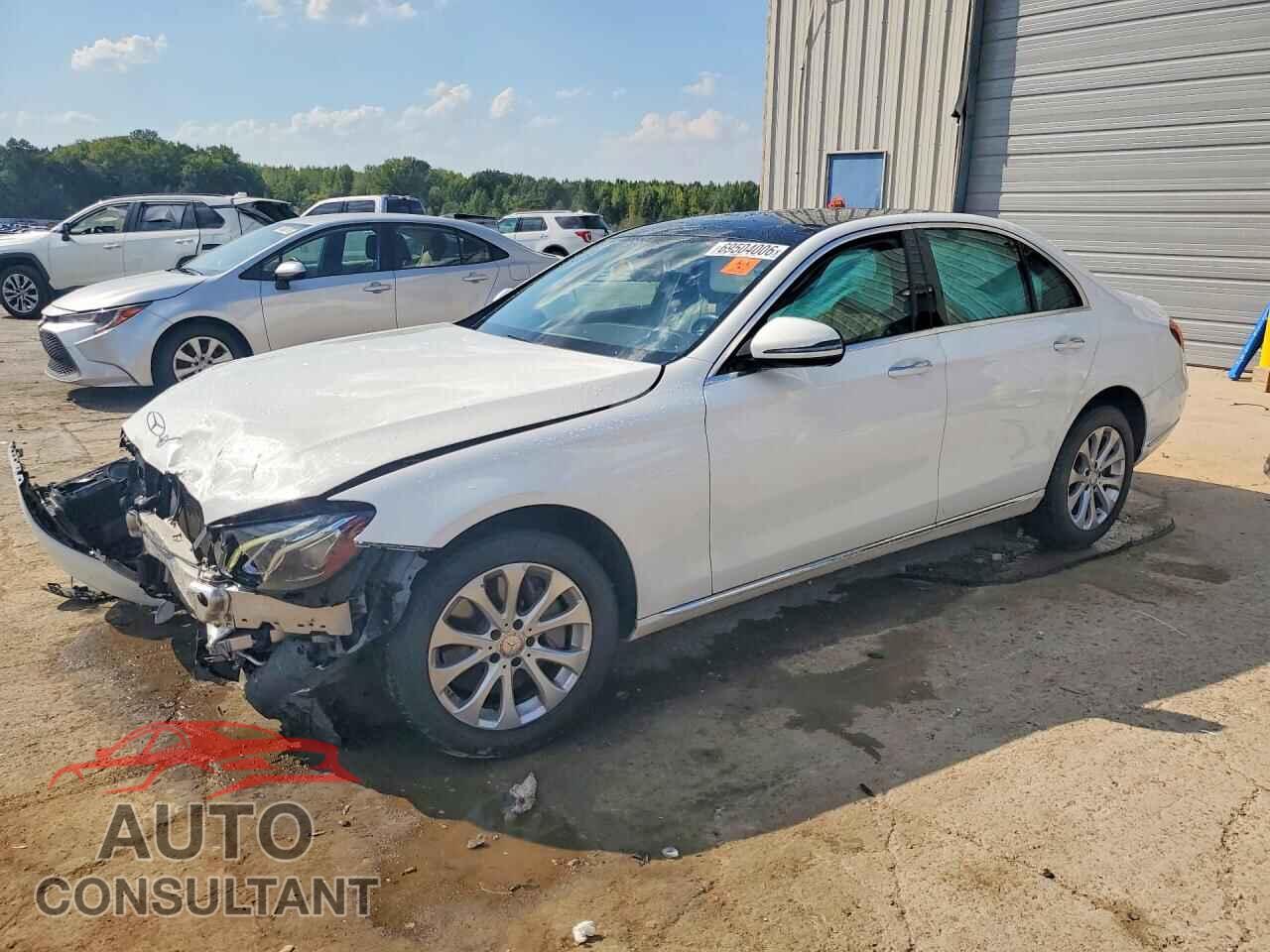 MERCEDES-BENZ E-CLASS 2017 - WDDZF4KB3HA071894