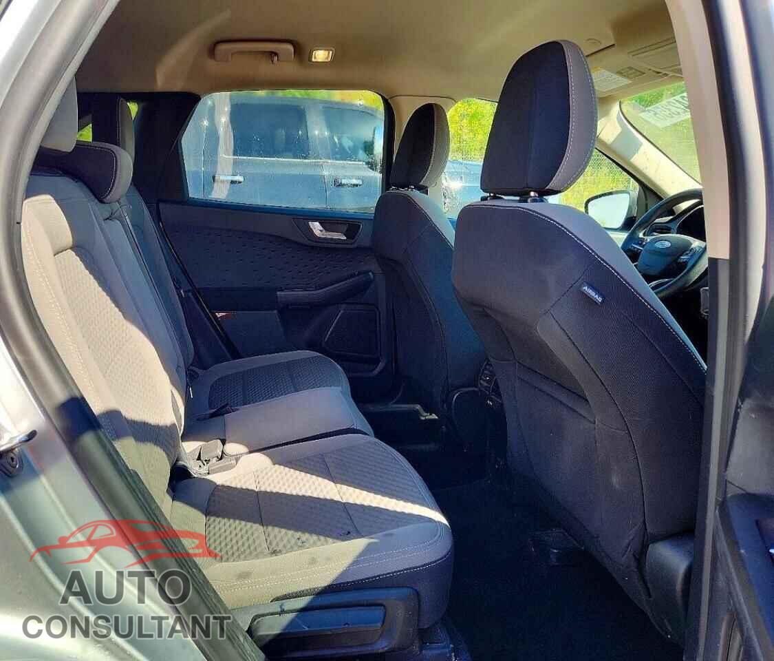 FORD ESCAPE 2020 - 1FMCU0G60LUA29664