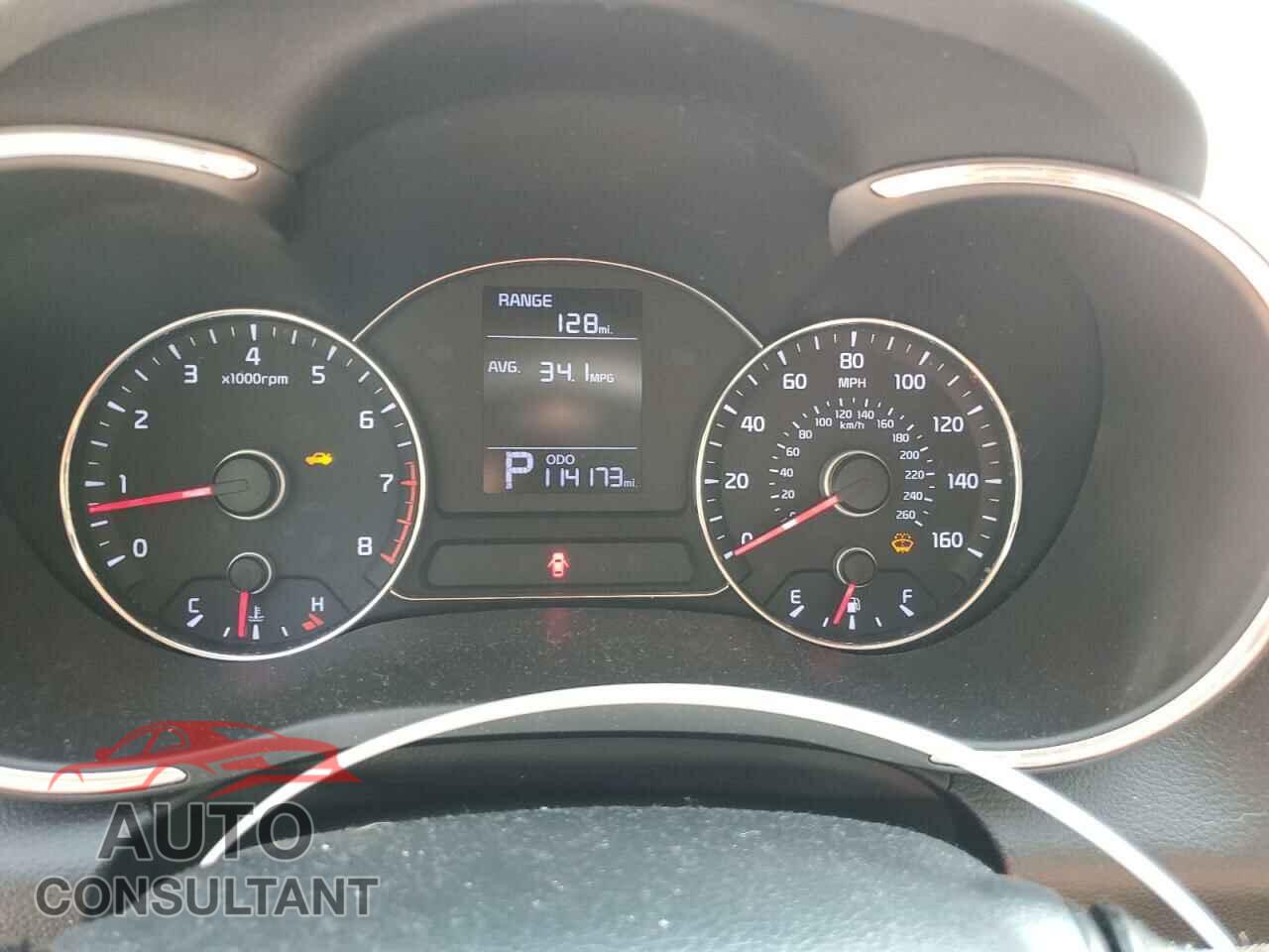 KIA FORTE 2016 - KNAFX4A68G5552811