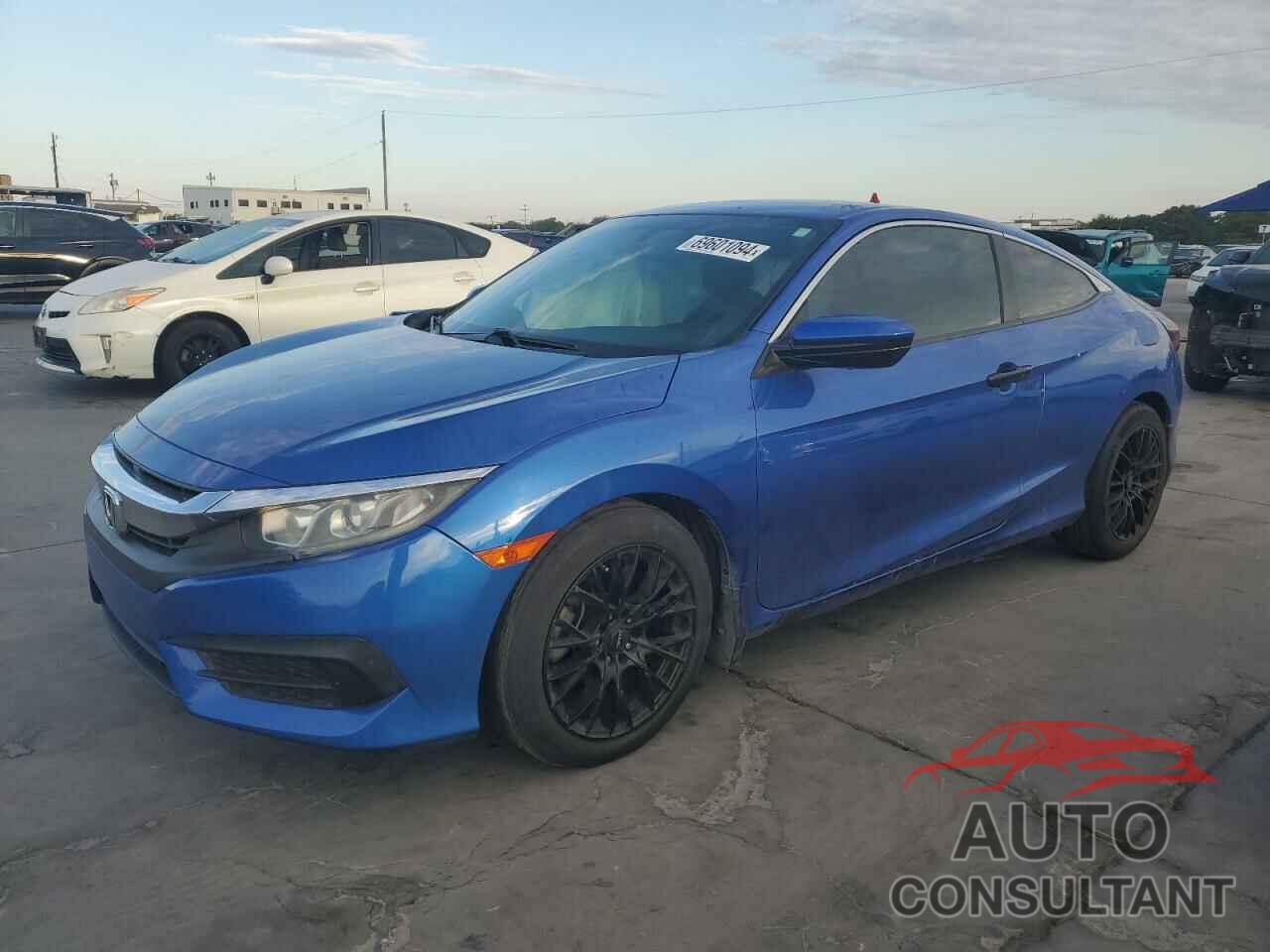 HONDA CIVIC 2018 - 2HGFC4B03JH307201