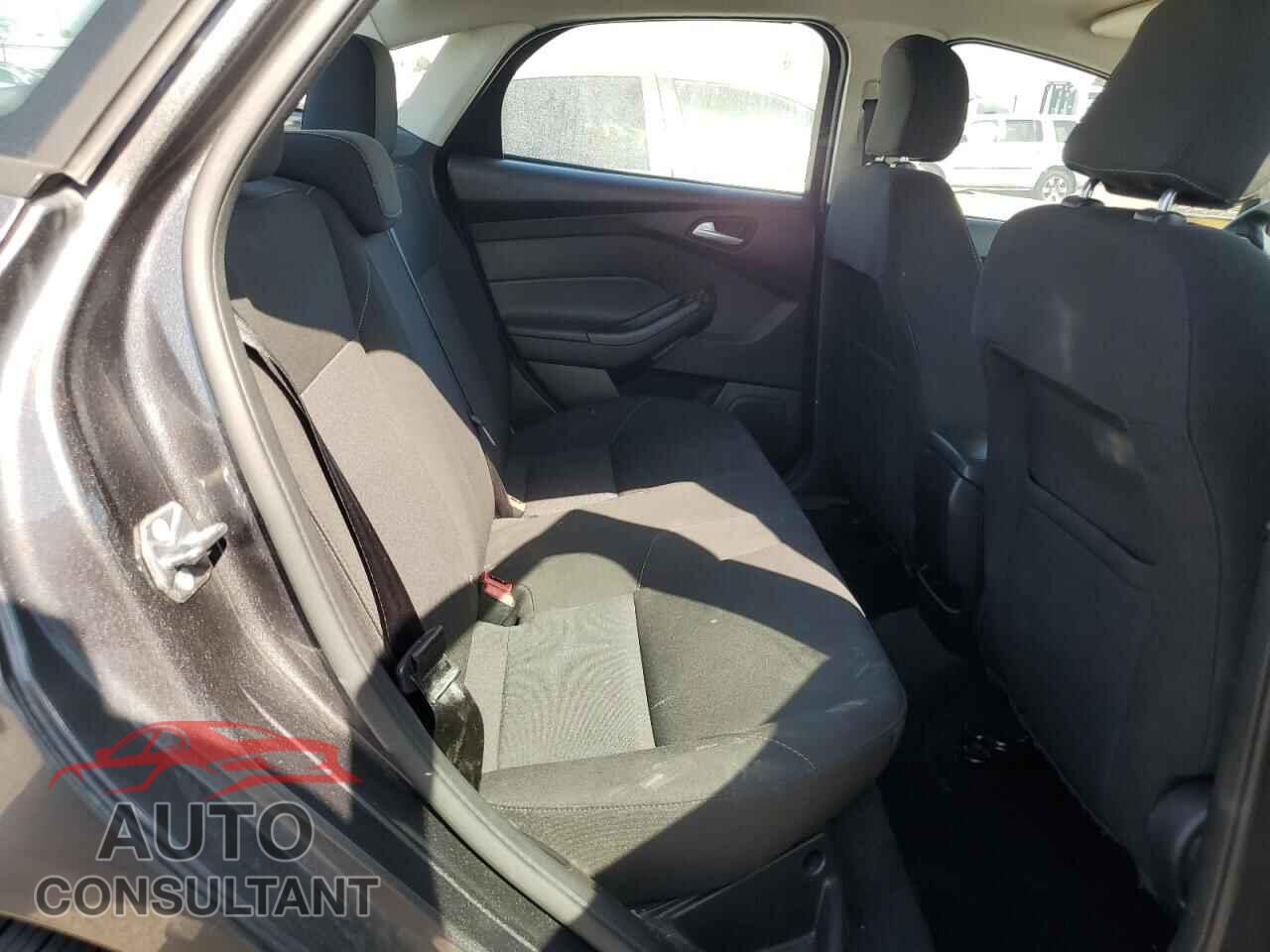 FORD FOCUS 2017 - 1FADP3FE9HL285198