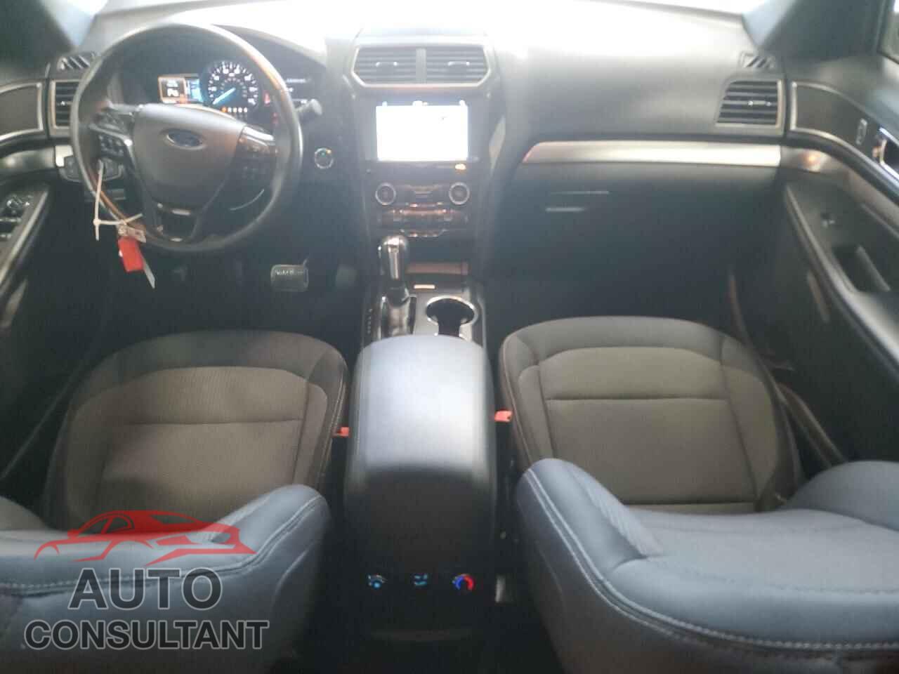 FORD EXPLORER 2019 - 1FM5K8D88KGB29155