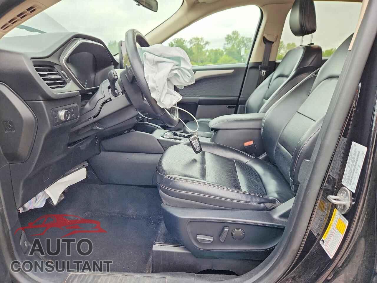 FORD ESCAPE 2020 - 1FMCU9H95LUA11996