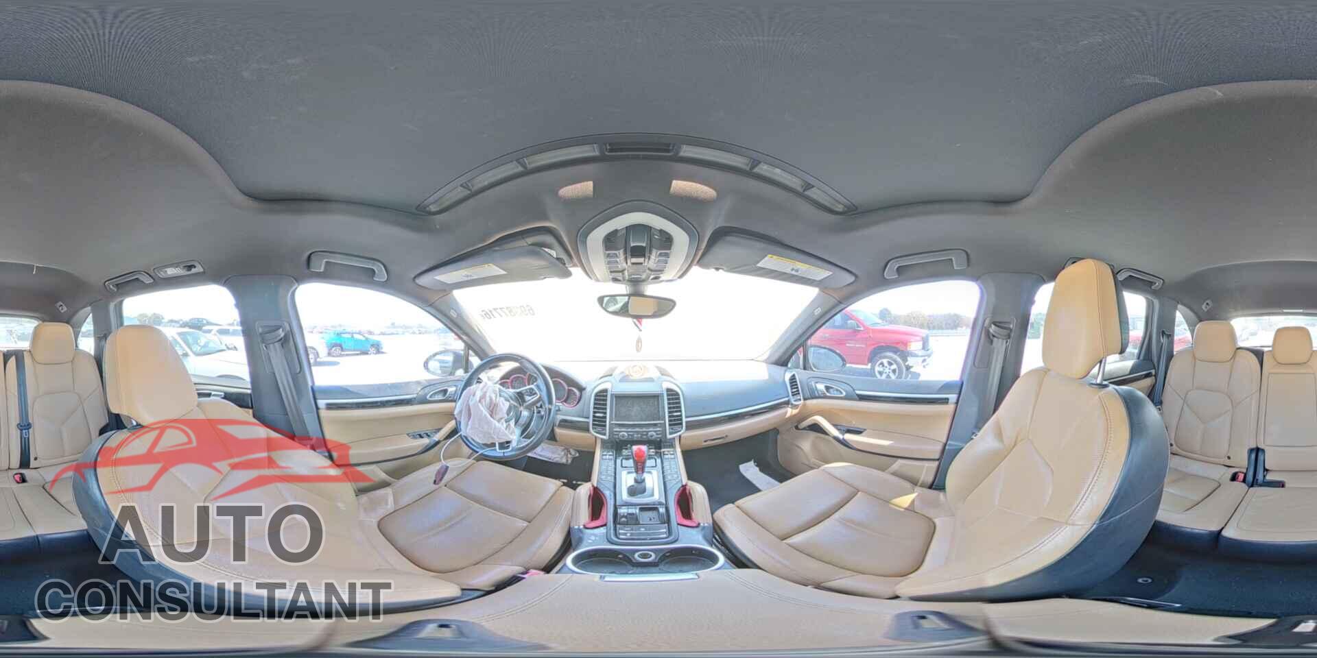 PORSCHE CAYENNE 2016 - WP1AA2A25GLA02637
