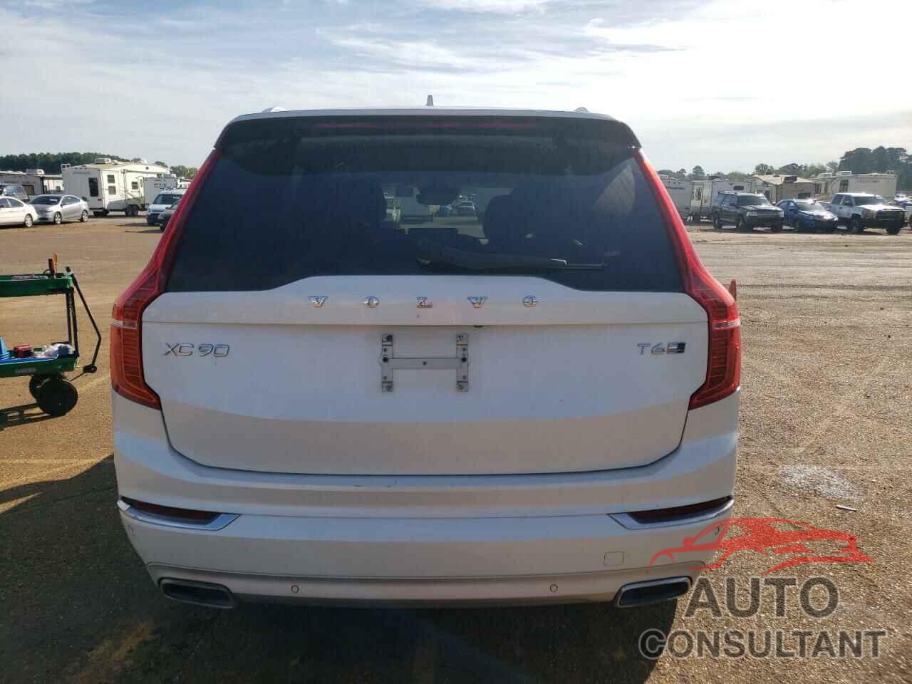 VOLVO XC90 2016 - YV4A22PL2G1020925