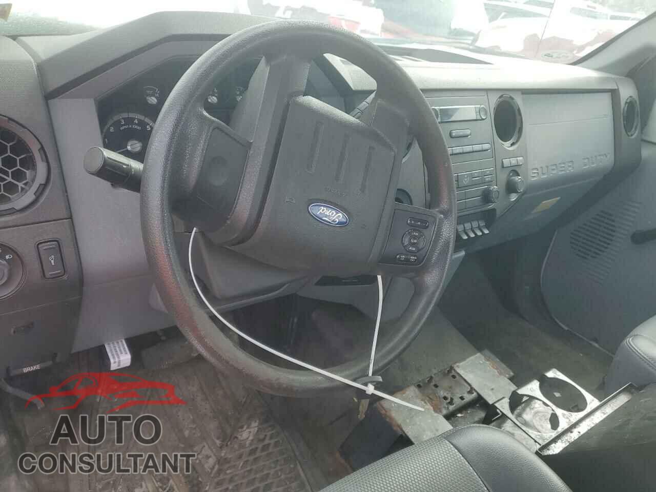 FORD F250 2013 - 1FTBF2A62DEB82363