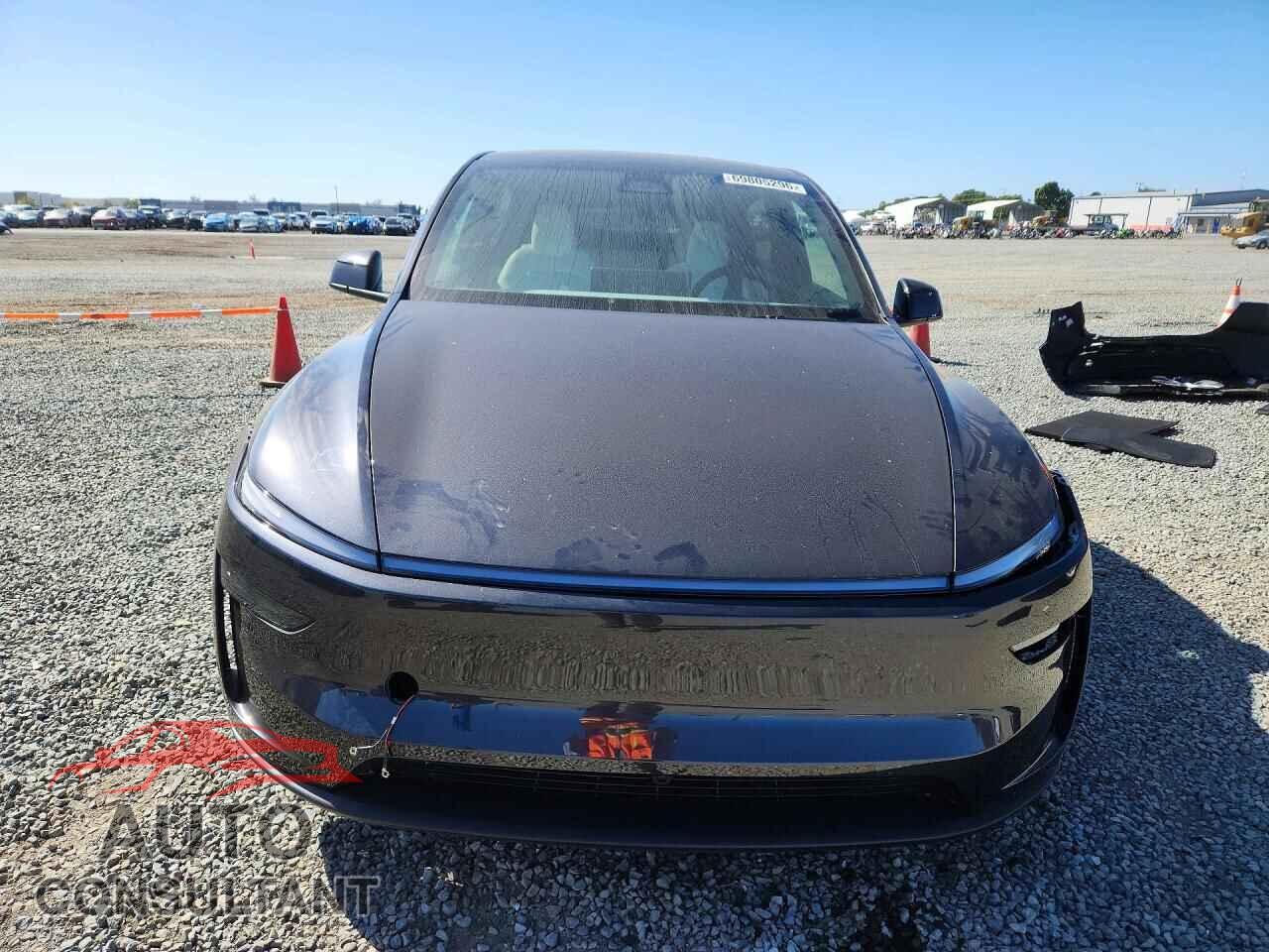 TESLA MODEL Y 2026 - 7SAYGDED0TF623998