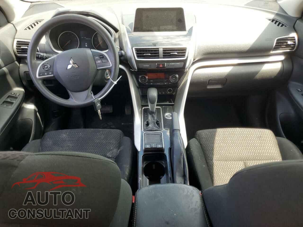 MITSUBISHI ECLIPSE 2018 - JA4AT4AA0JZ051757