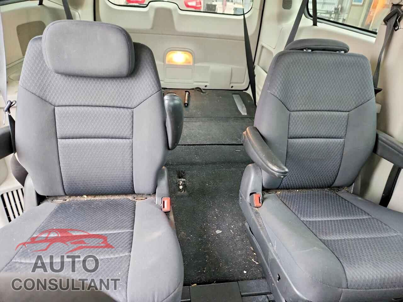 DODGE CARAVAN 2010 - 2D4RN5D14AR231485