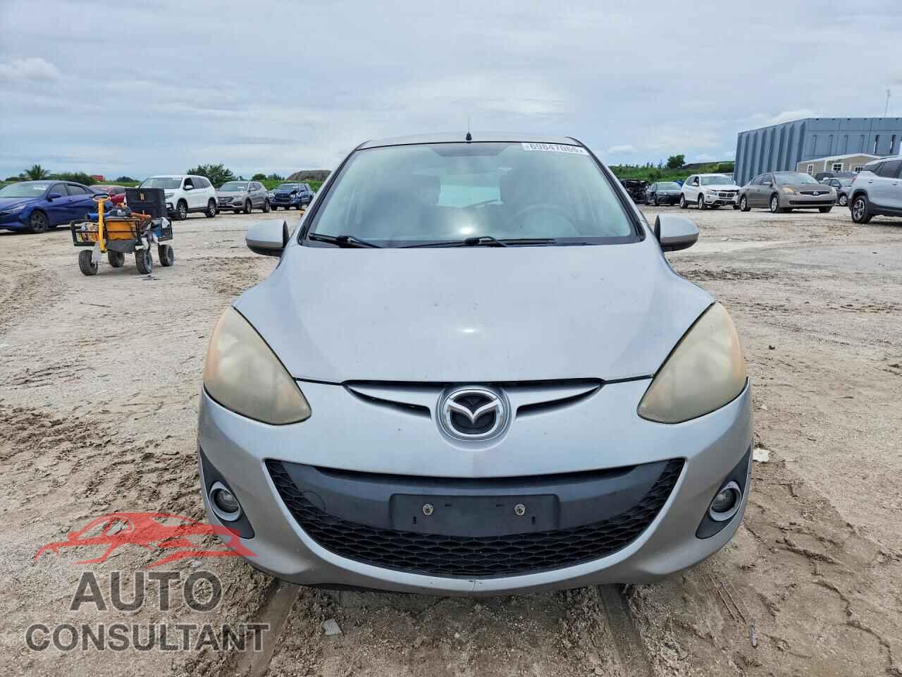 MAZDA 2 2013 - JM1DE1LY4D0160804