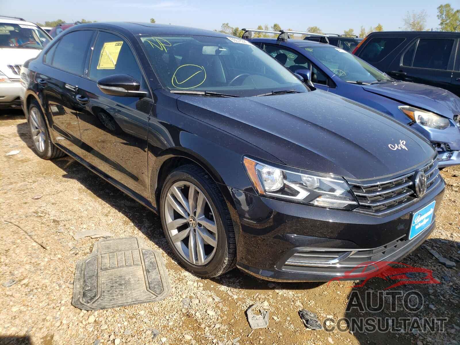 VOLKSWAGEN PASSAT 2019 - 1VWLA7A3XKC010982