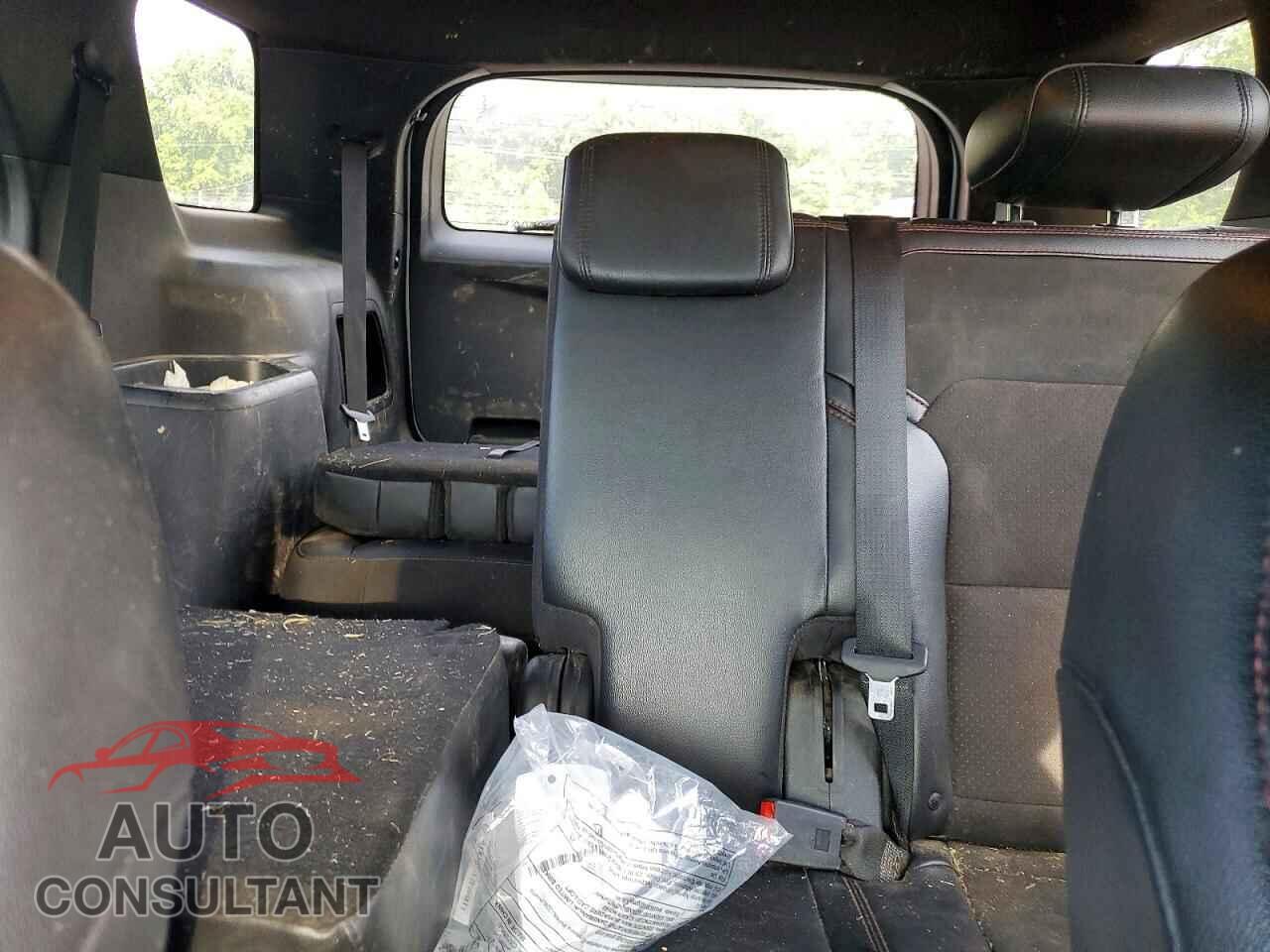 FORD EXPLORER 2018 - 1FM5K7D82JGA96906