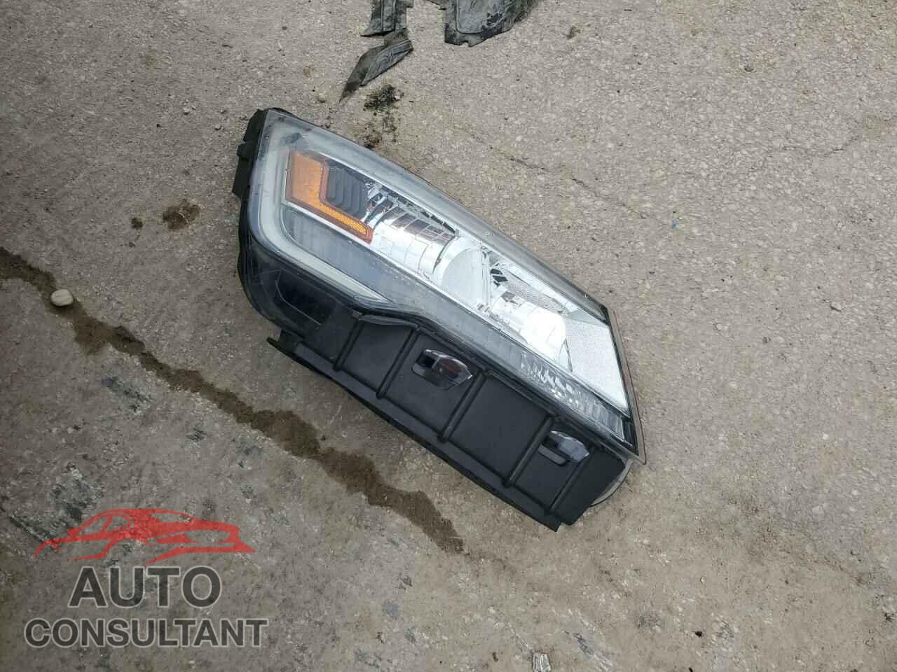 FORD EXPLORER 2018 - 1FM5K8D83JGB54527