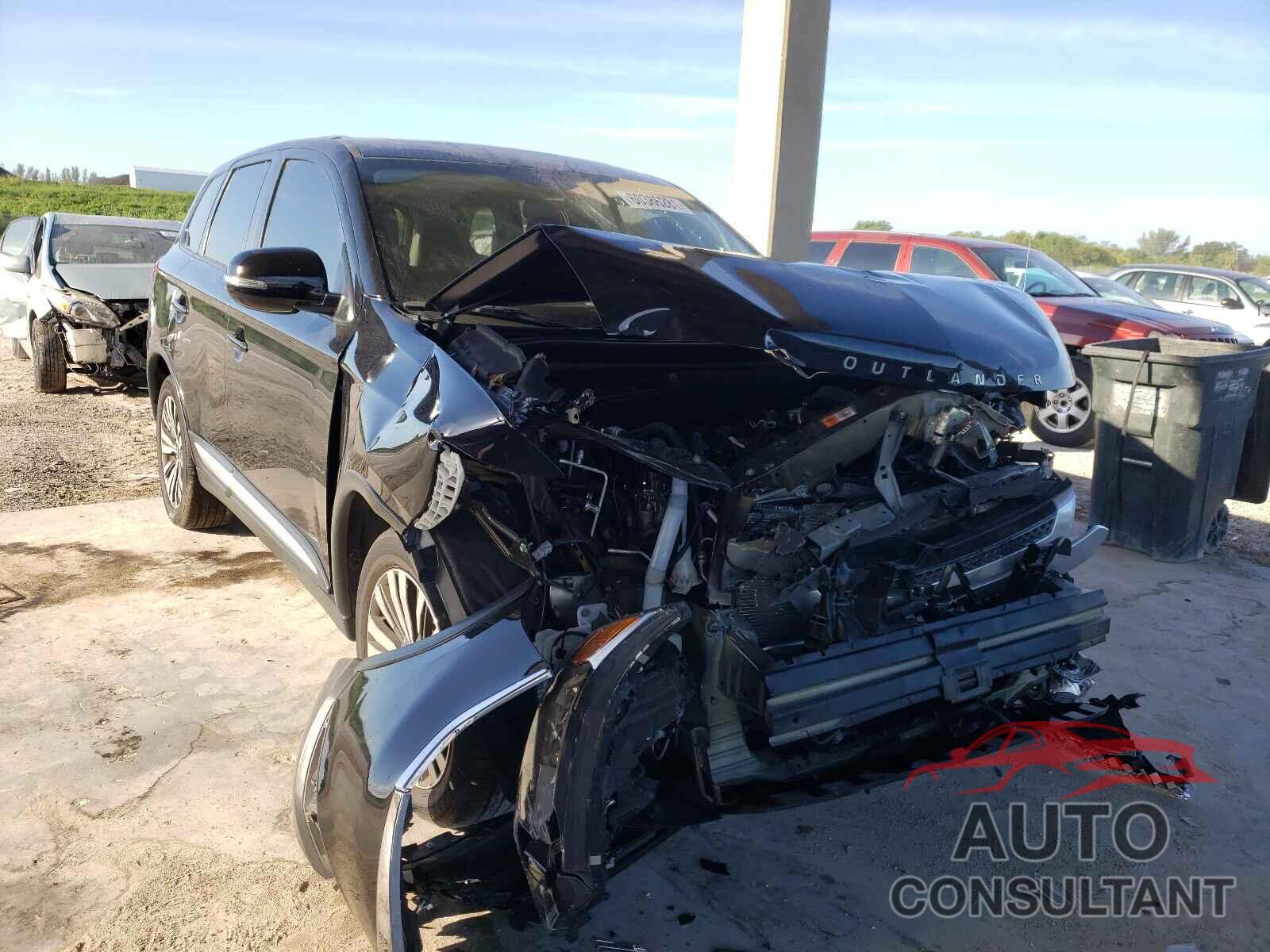 MITSUBISHI OUTLANDER 2019 - JA4AD3A32KZ006166
