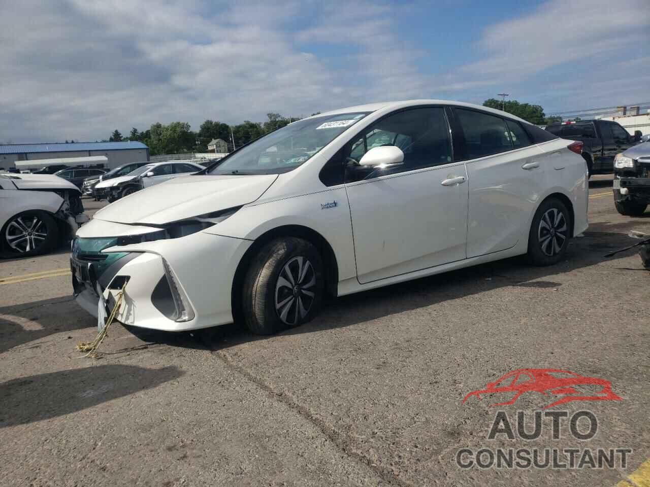 TOYOTA PRIUS 2018 - JTDKARFP5J3085738