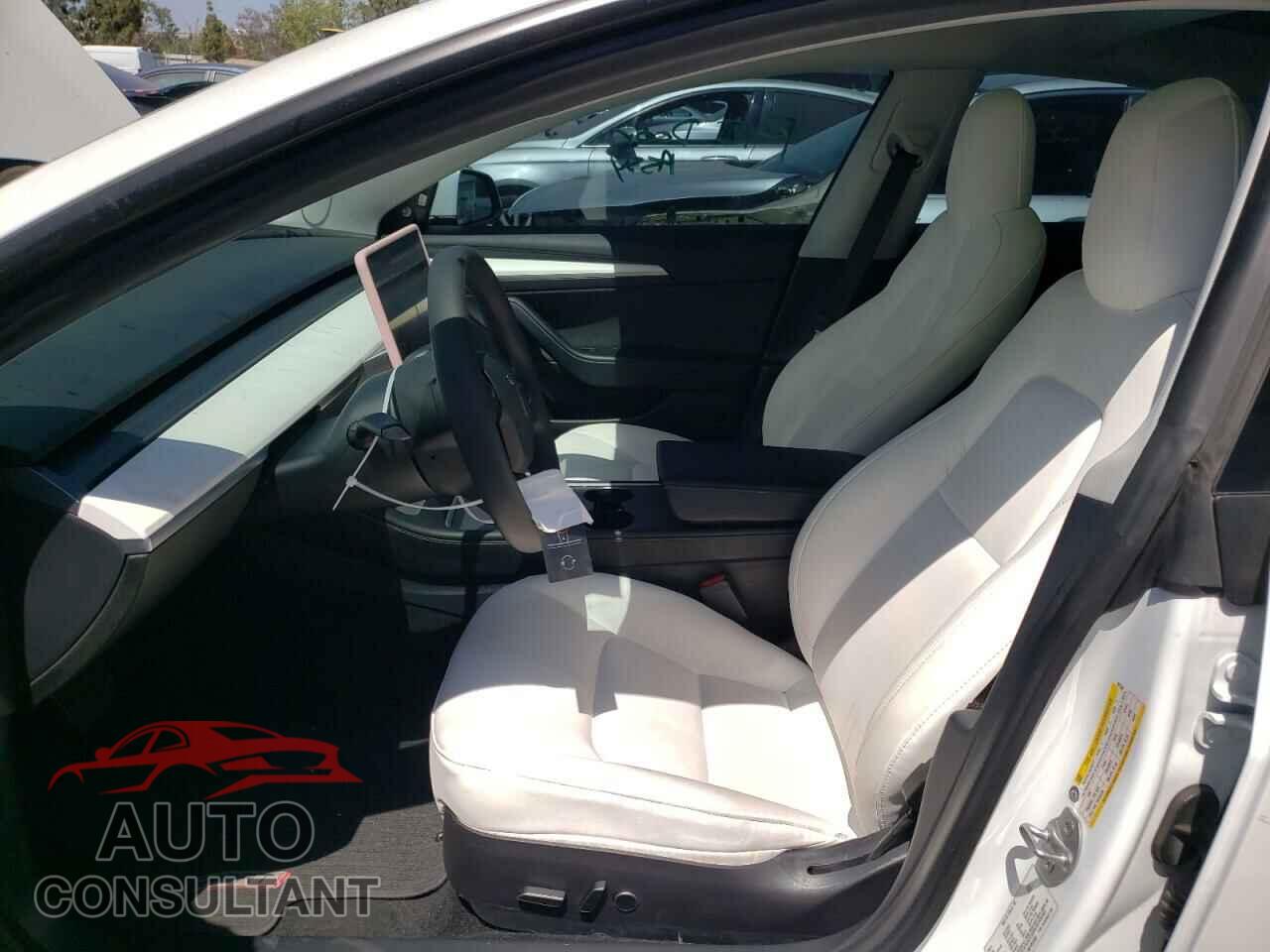 TESLA MODEL 3 2021 - 5YJ3E1EA1MF062309