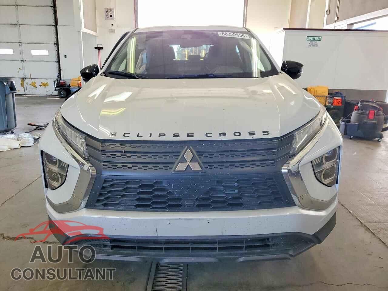 MITSUBISHI ECLIPSE 2025 - JA4ATVAA7SZ008797