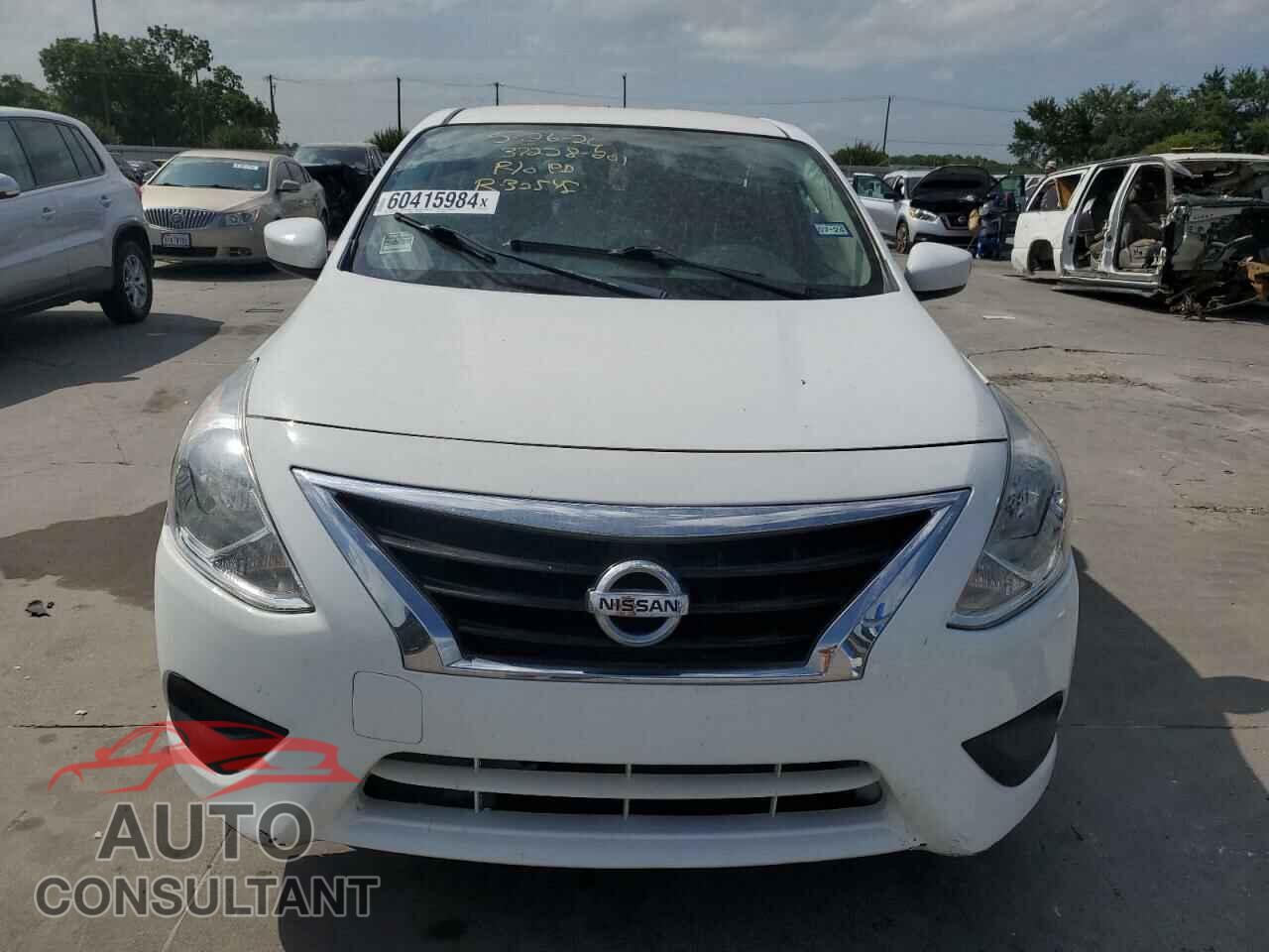 NISSAN VERSA 2019 - 3N1CN7AP3KL809908