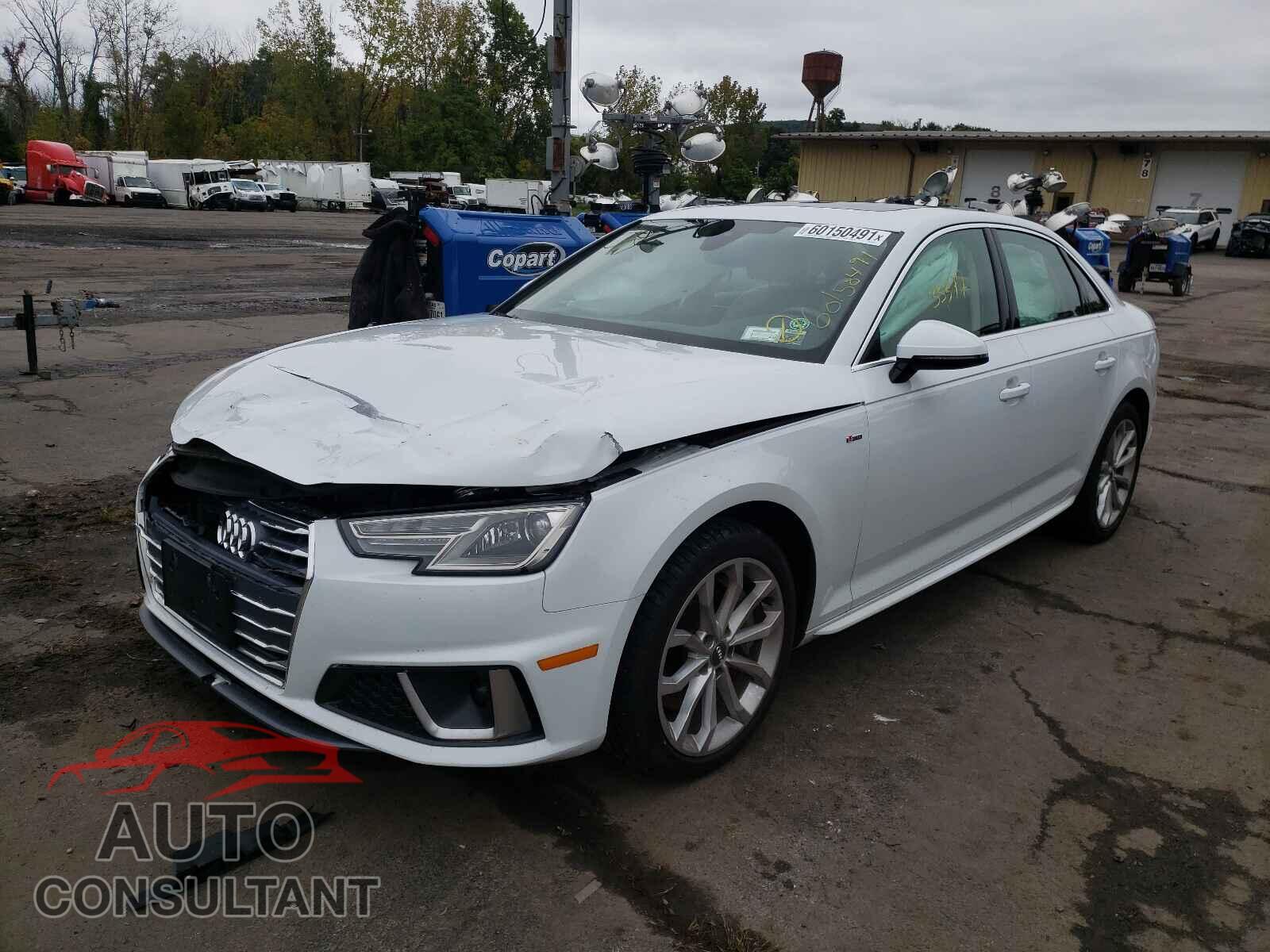 AUDI A4 2019 - WAUDNAF44KN014778