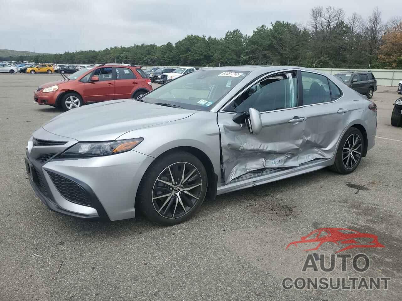 TOYOTA CAMRY 2022 - 4T1T11BK6NU059998