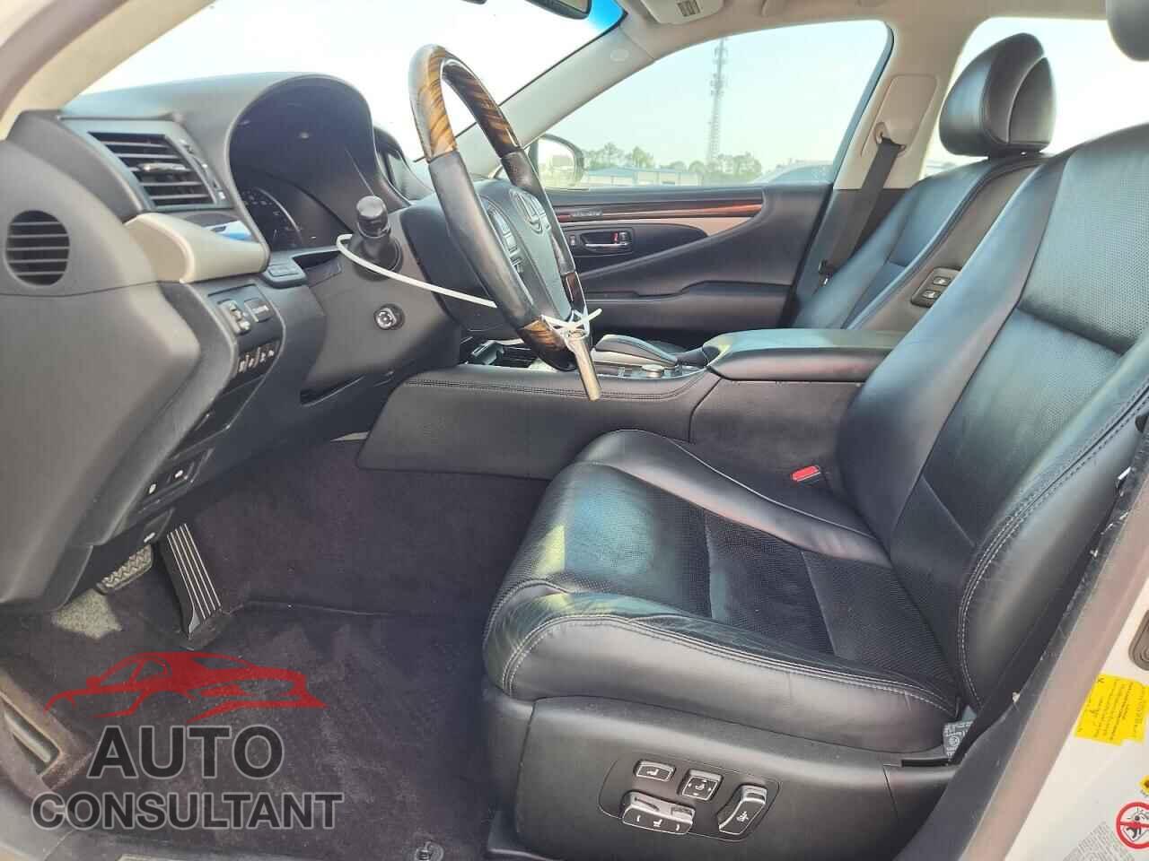 LEXUS LS460 2013 - JTHGL5EF6D5047945