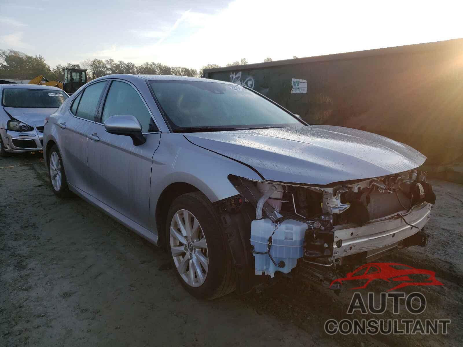 TOYOTA CAMRY 2020 - 4T1C11AKXLU874803