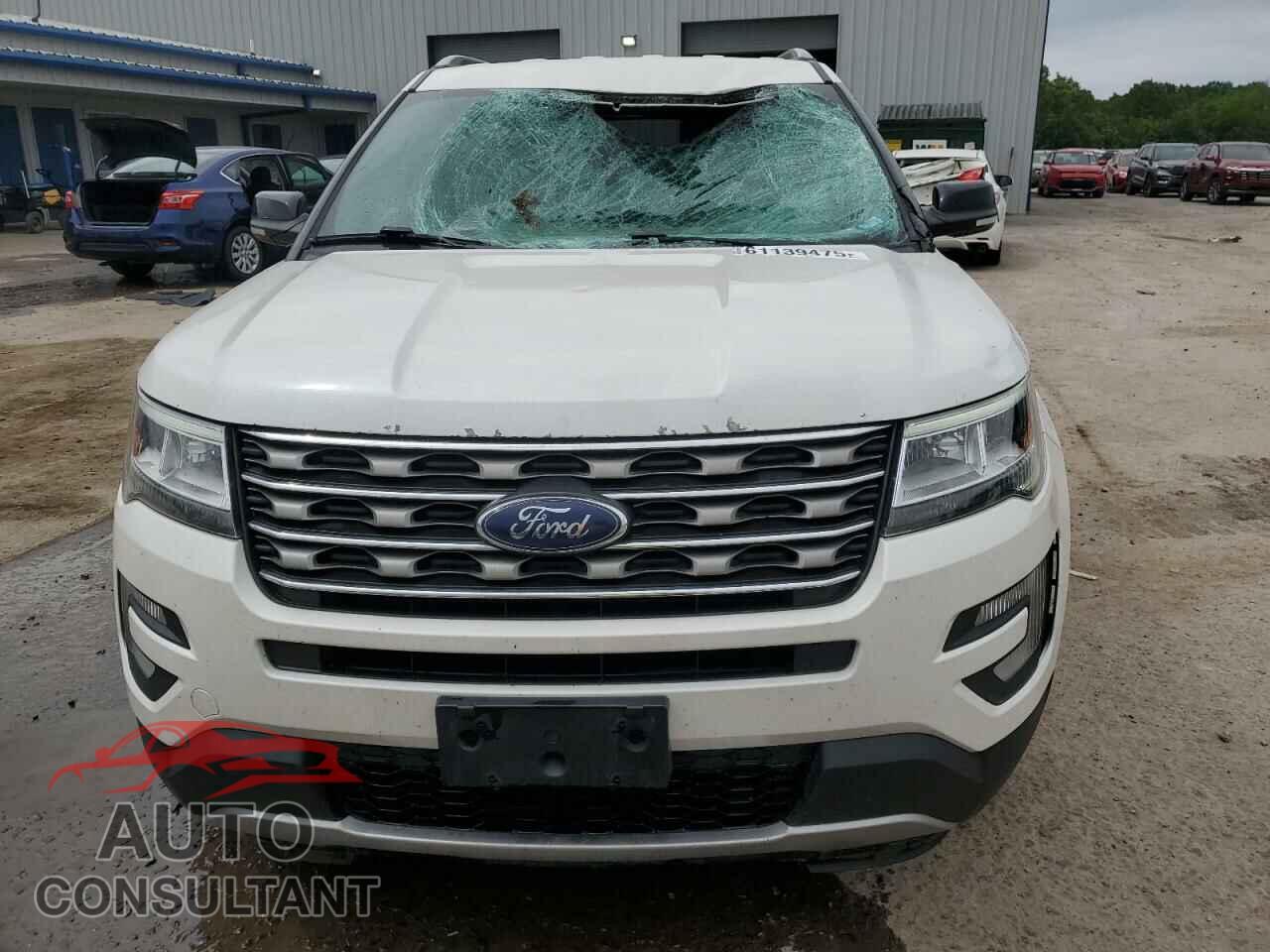 FORD EXPLORER 2017 - 1FM5K8D8XHGC74397