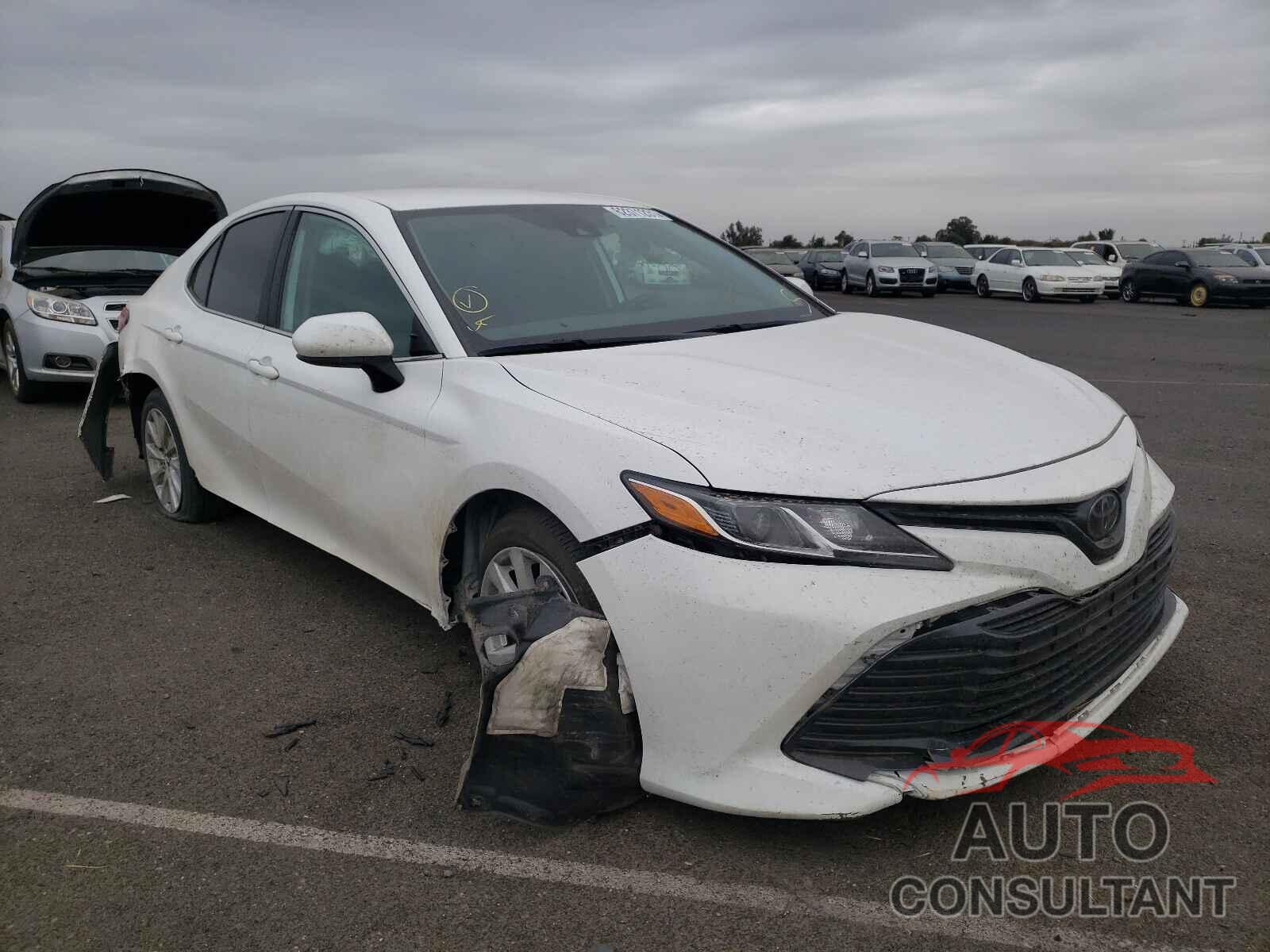 TOYOTA CAMRY 2019 - 4T1B11HK1KU773066